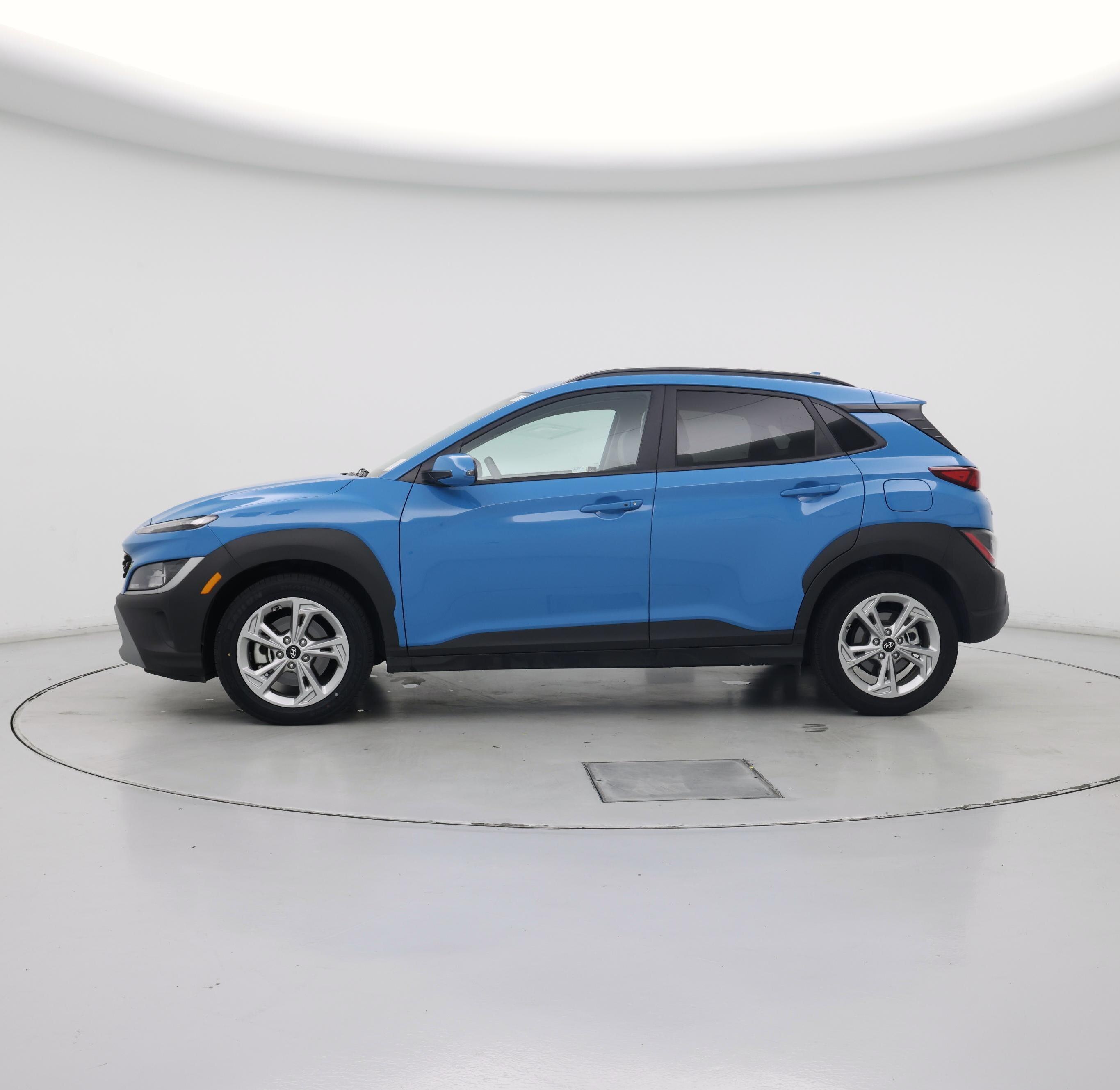 Thumbnail: 2023 Hyundai Kona - 3