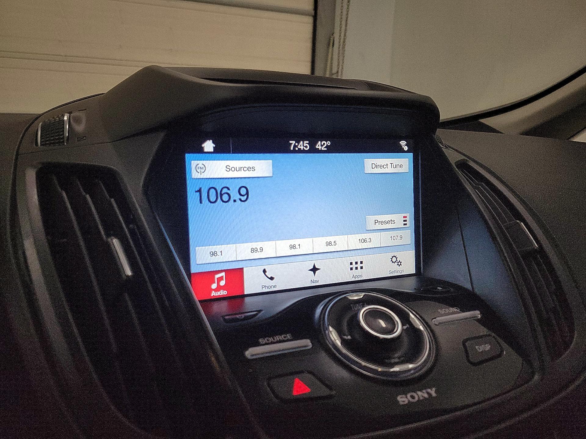 Thumbnail: 2017 Ford C-Max - 16