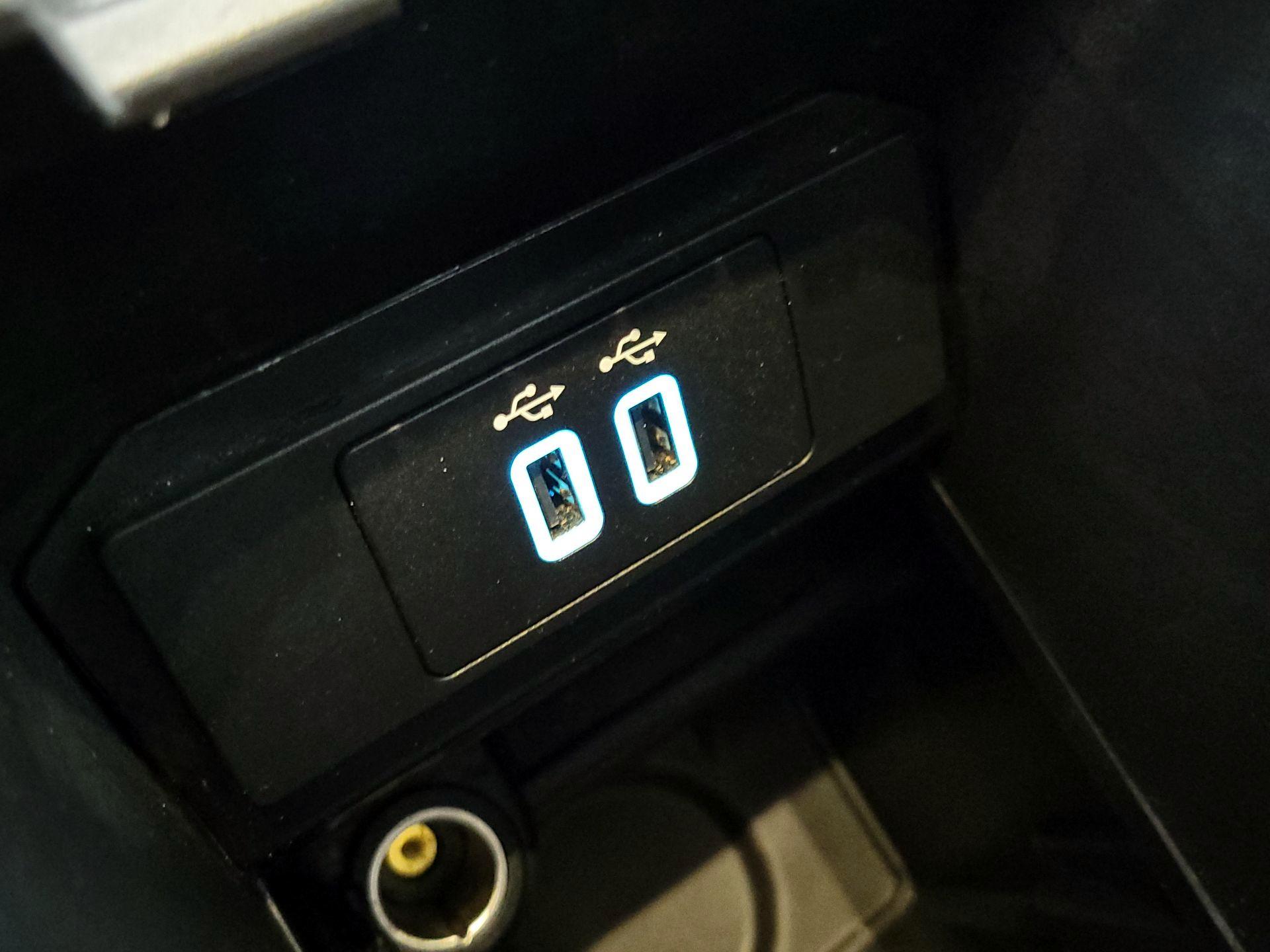 Thumbnail: 2017 Ford C-Max - 19