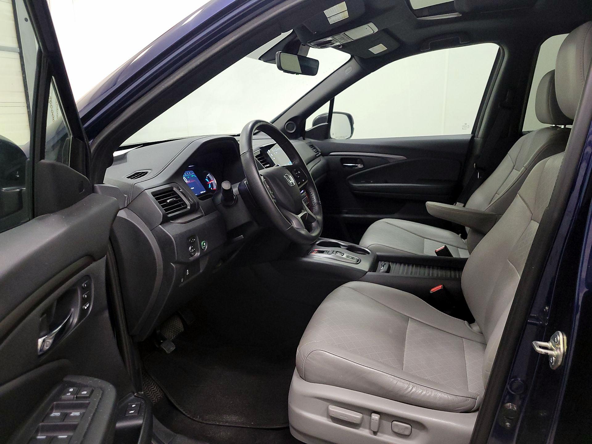 Thumbnail: 2019 Honda Passport - 11