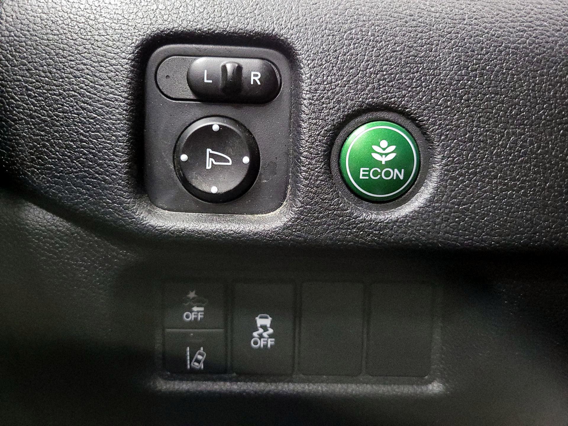 Thumbnail: 2019 Honda Passport - 13