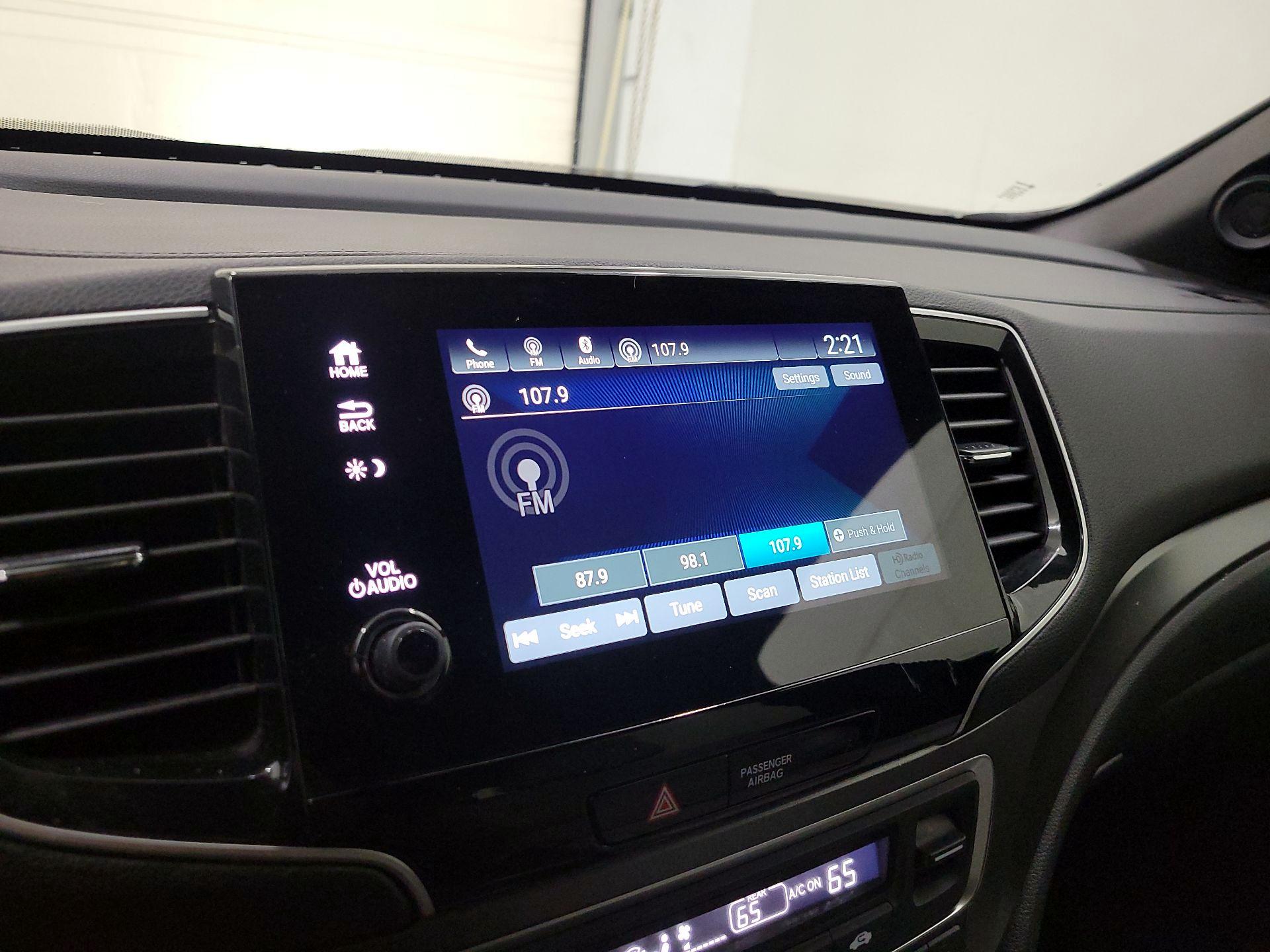 Thumbnail: 2019 Honda Passport - 15