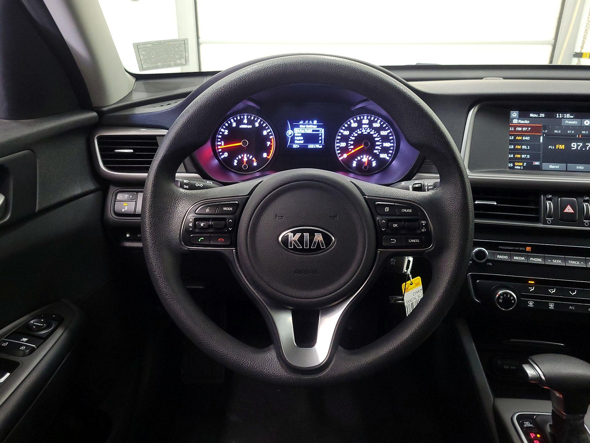 Thumbnail: 2018 Kia Optima - 10