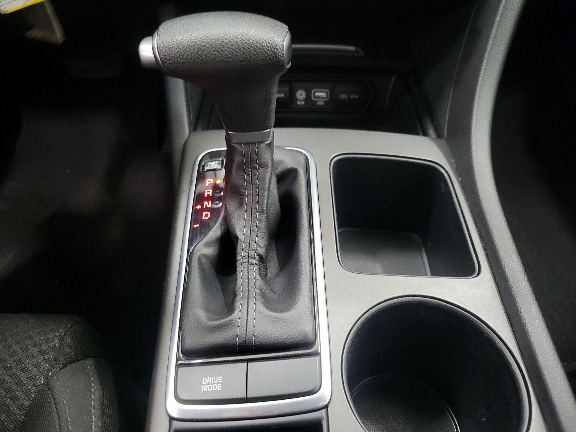 Thumbnail: 2018 Kia Optima - 17