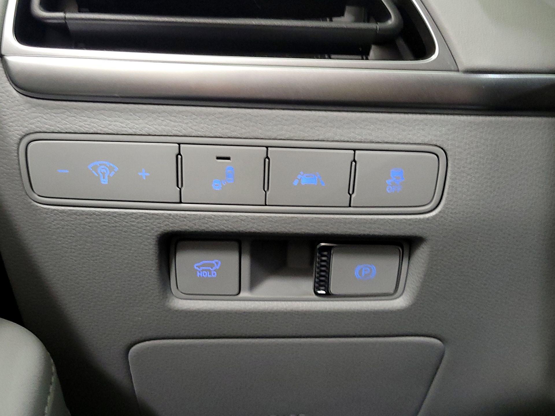 Thumbnail: 2021 Hyundai Palisade - 13