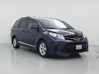 2019 Toyota Sienna LE