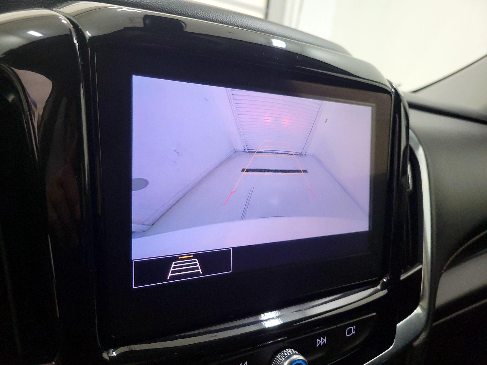 Thumbnail: 2020 Chevrolet Traverse - 14