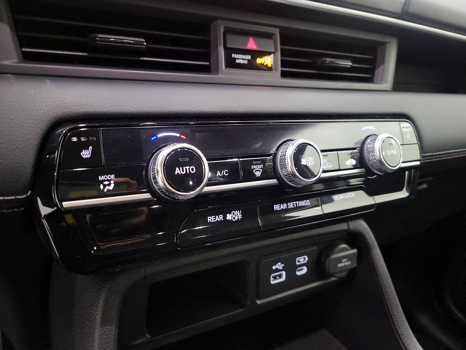 Thumbnail: 2025 Honda Pilot - 16