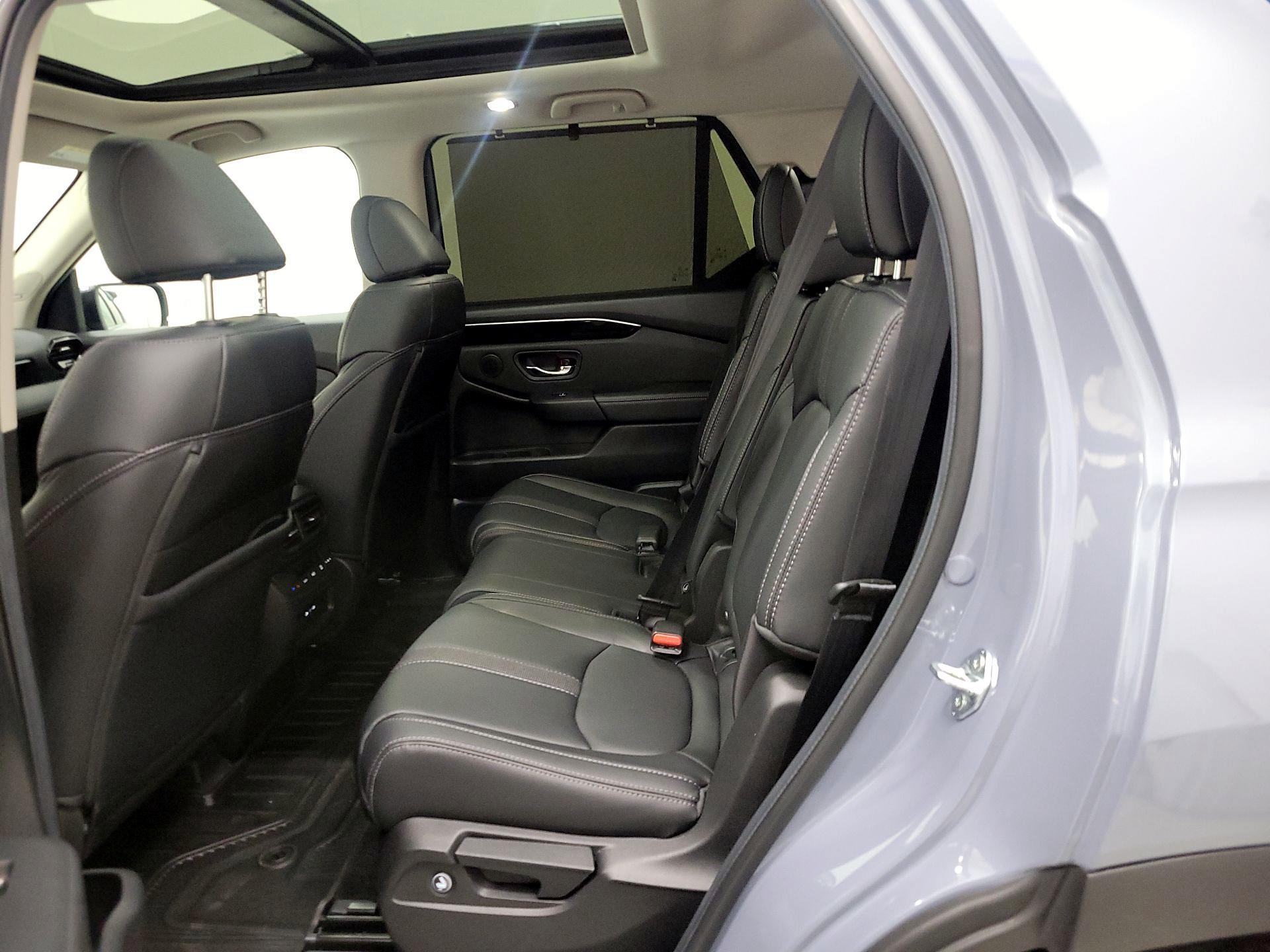 Thumbnail: 2025 Honda Pilot - 20