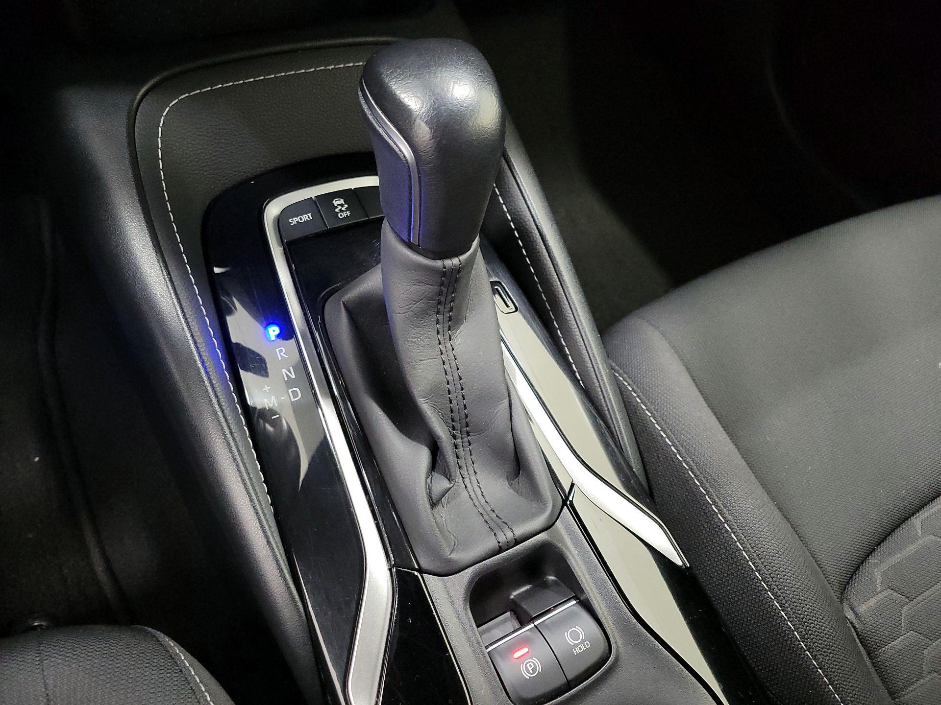 Thumbnail: 2022 Toyota Corolla - 17