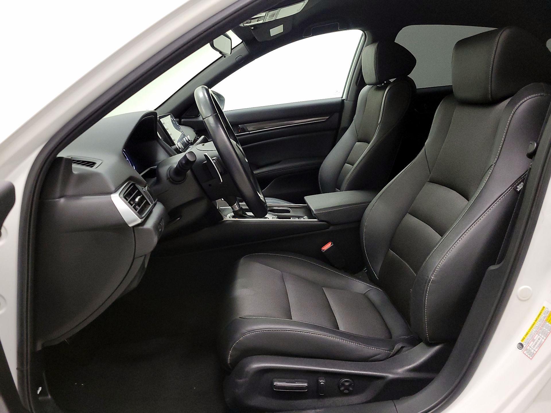 Thumbnail: 2019 Honda Accord - 11