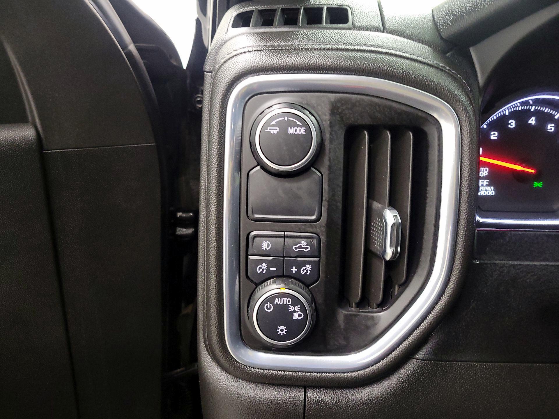 Thumbnail: 2021 Chevrolet Silverado 1500 - 13