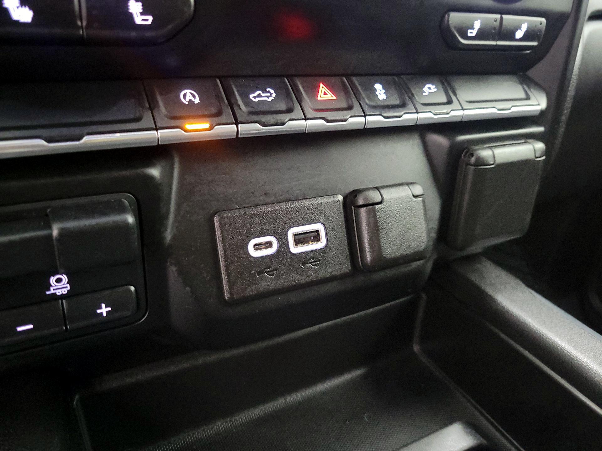 Thumbnail: 2021 Chevrolet Silverado 1500 - 18