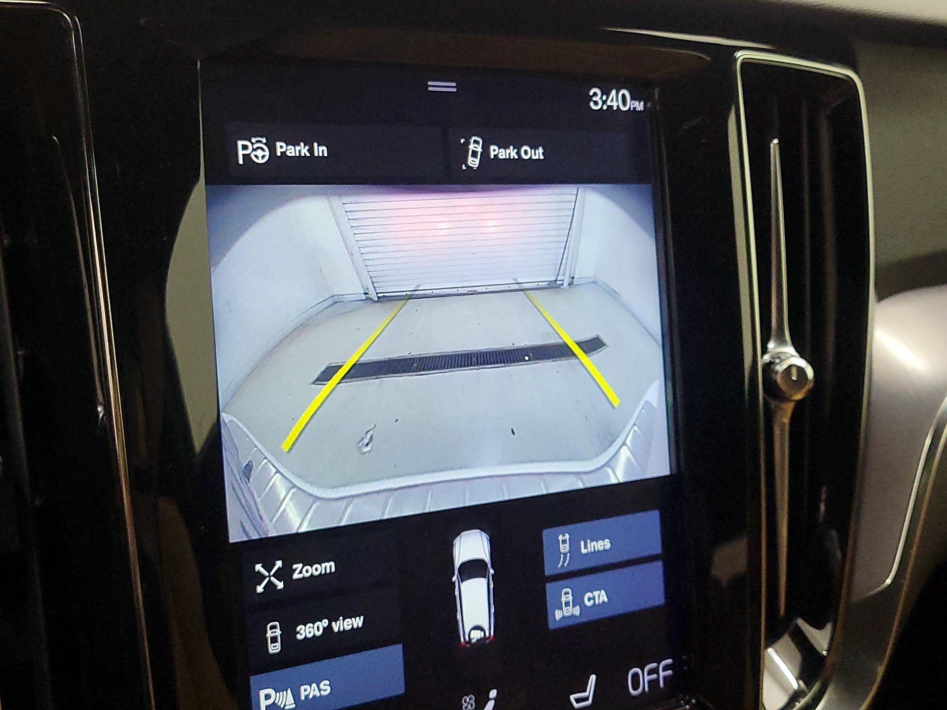 Thumbnail: 2020 Volvo S60 - 14