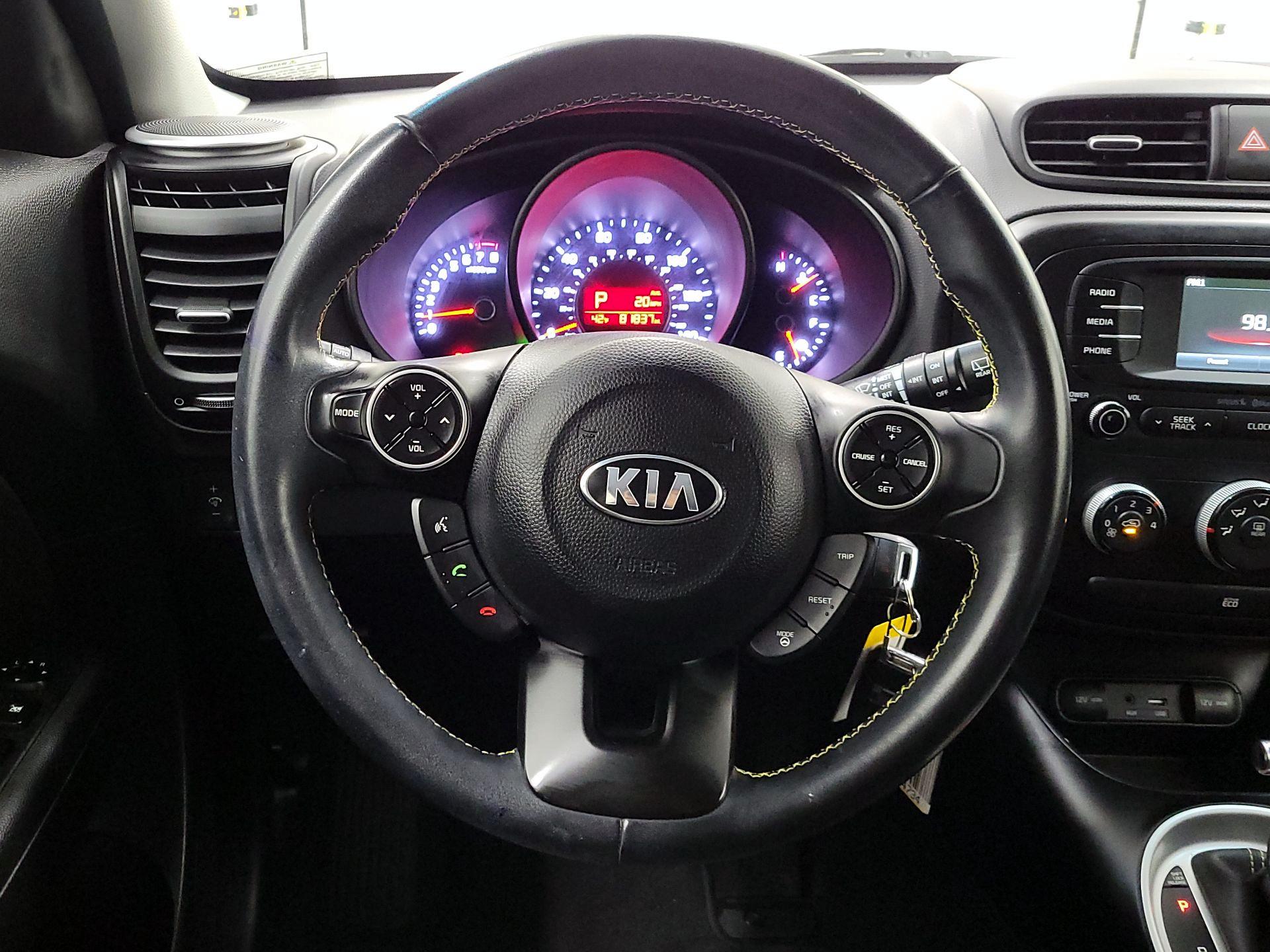 Thumbnail: 2016 Kia Soul - 10
