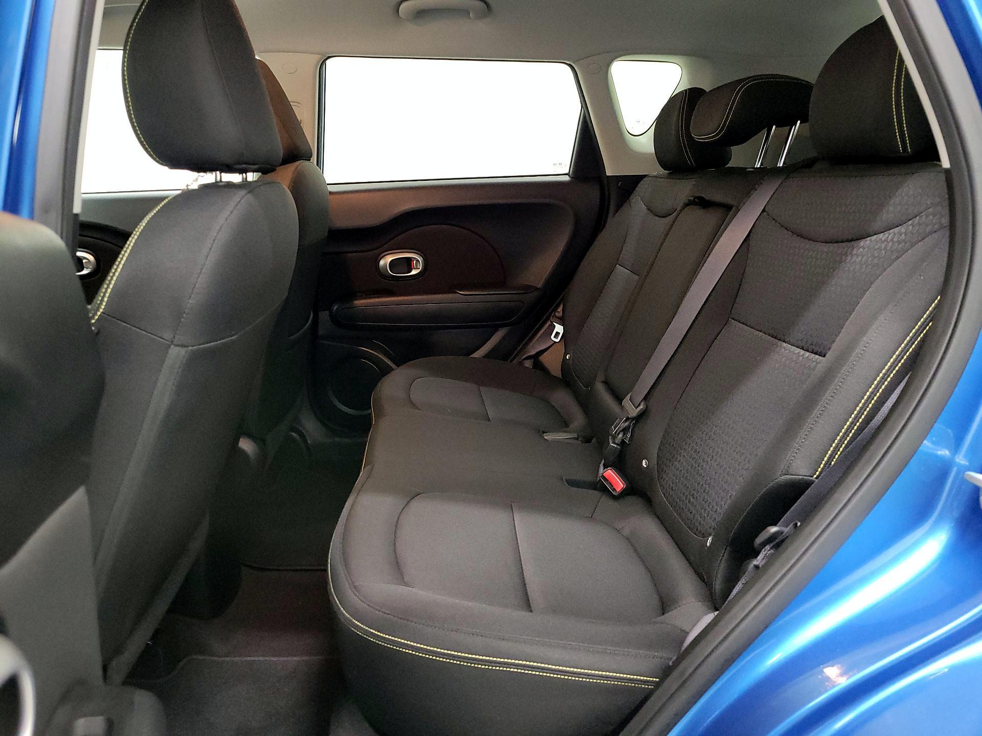 Thumbnail: 2016 Kia Soul - 19