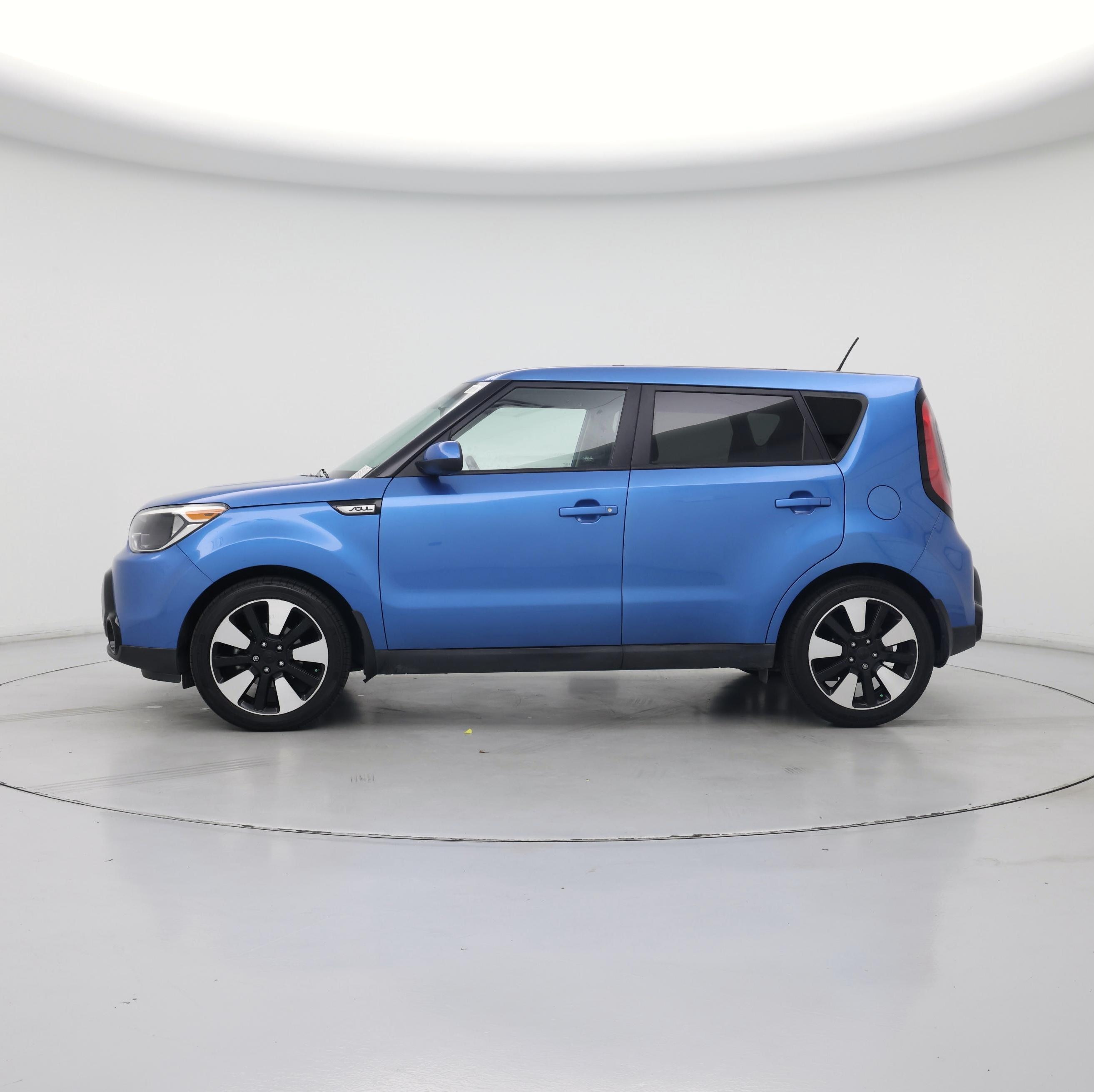 Thumbnail: 2016 Kia Soul - 3