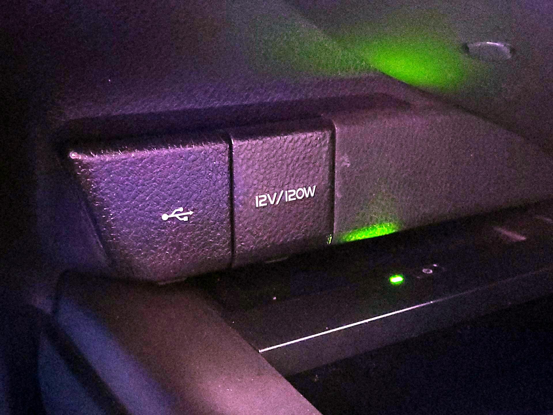 Thumbnail: 2023 Toyota Camry - 18