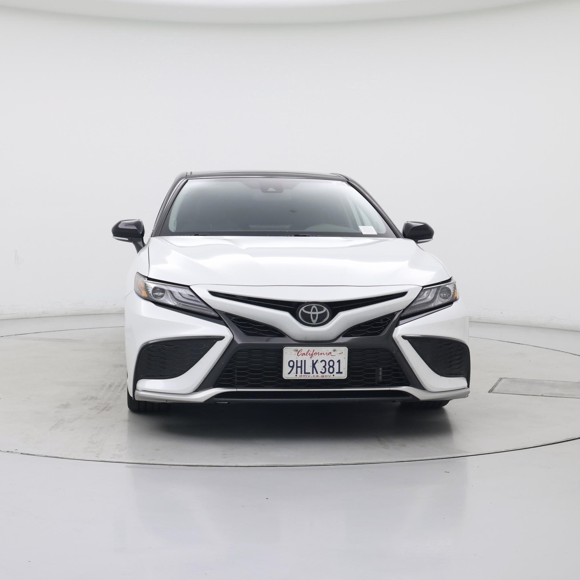 Thumbnail: 2023 Toyota Camry - 5