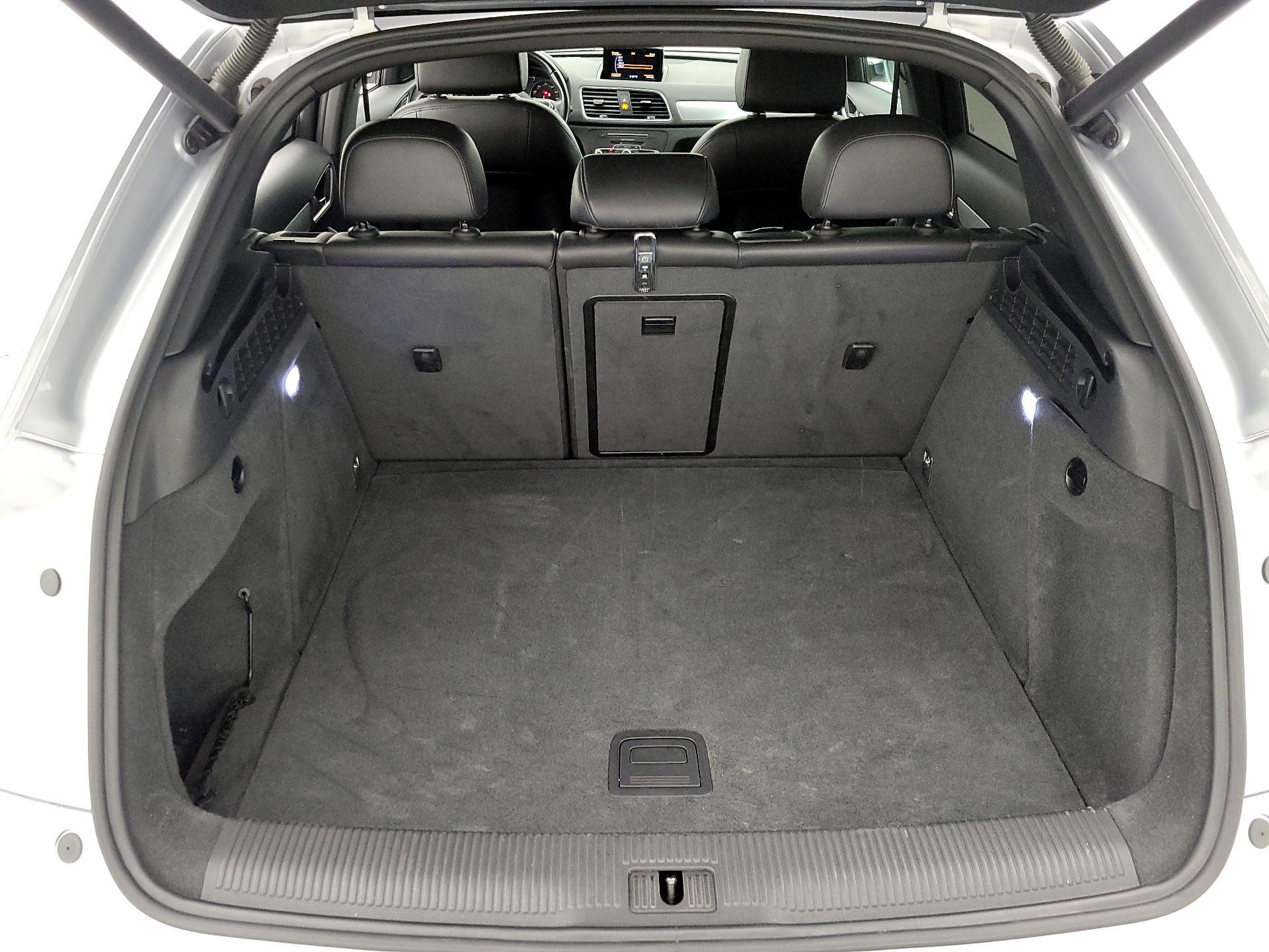 Thumbnail: 2016 Audi Q3 - 17