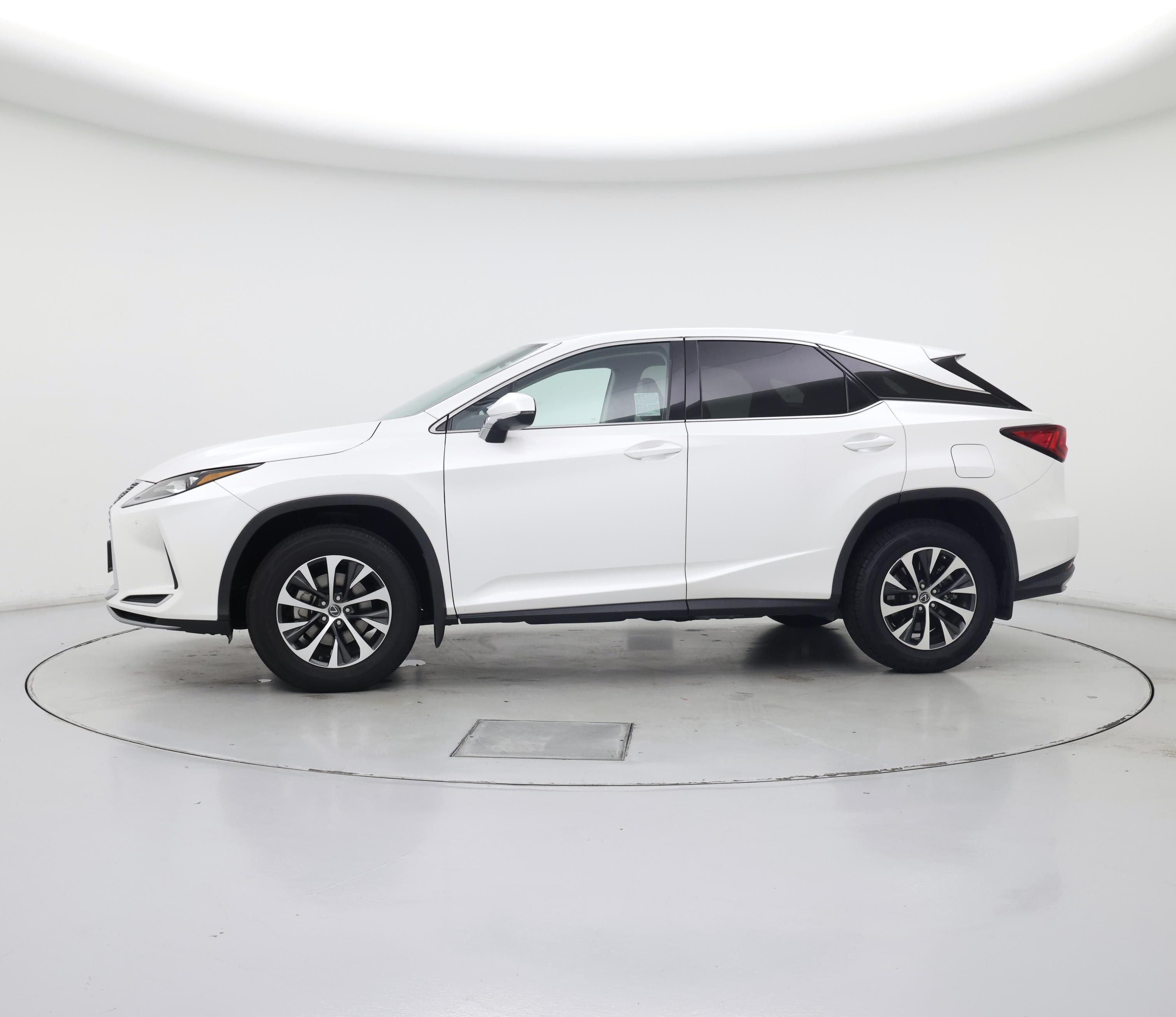 Thumbnail: 2020 Lexus RX - 3
