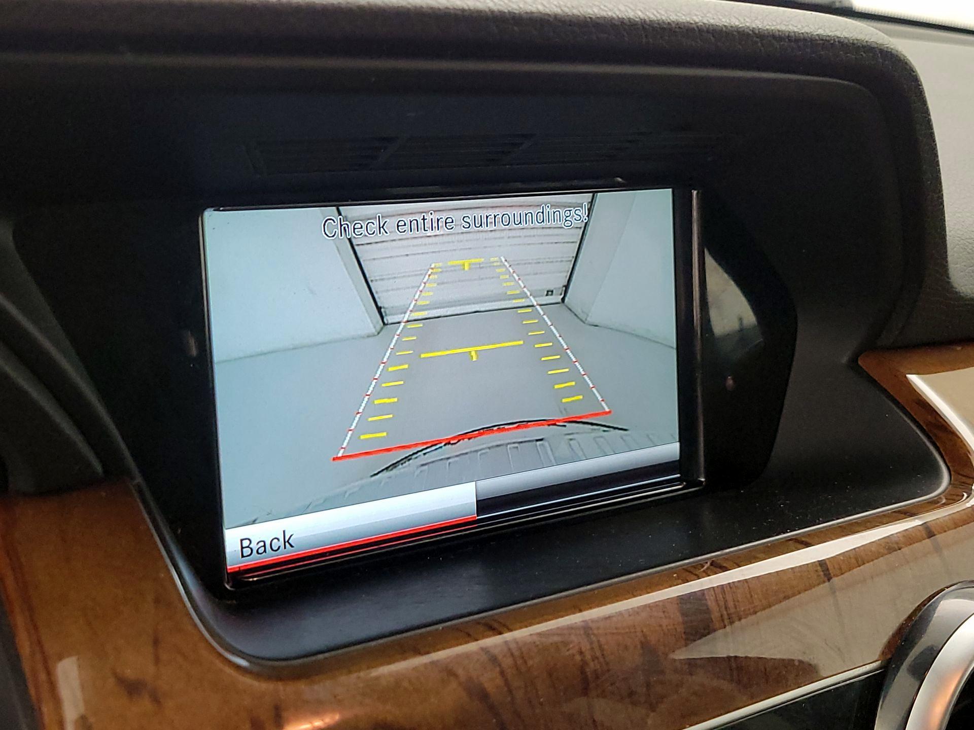 Thumbnail: 2015 Mercedes-Benz GLK - 15