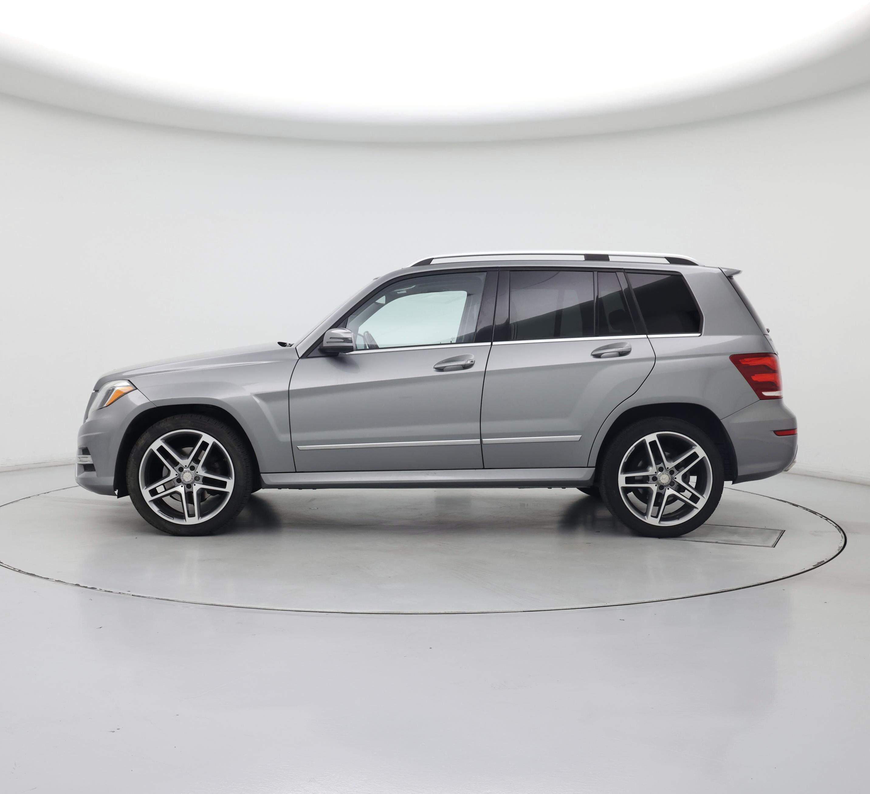 Thumbnail: 2015 Mercedes-Benz GLK - 3