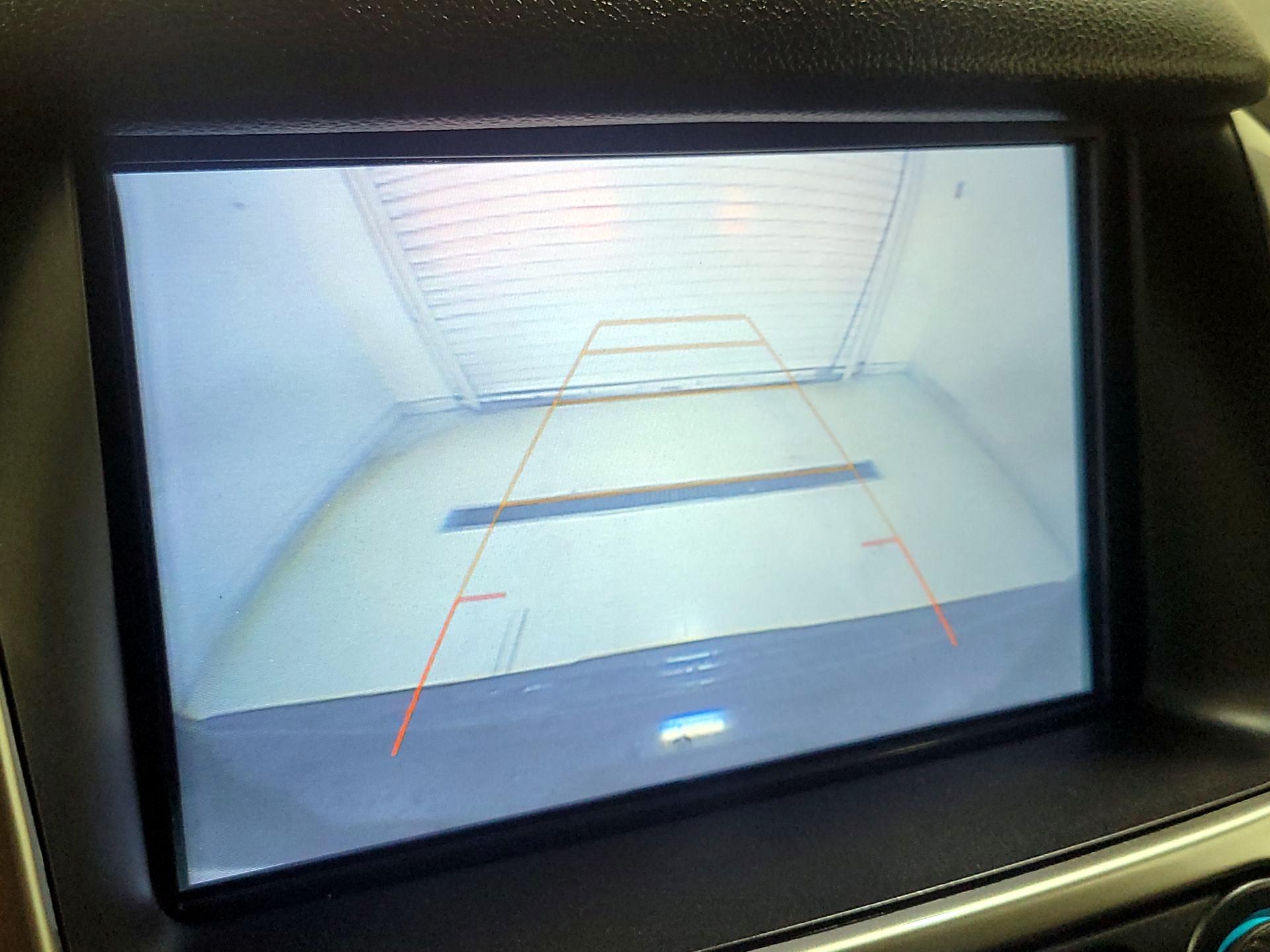 Thumbnail: 2018 Chevrolet Tahoe - 15