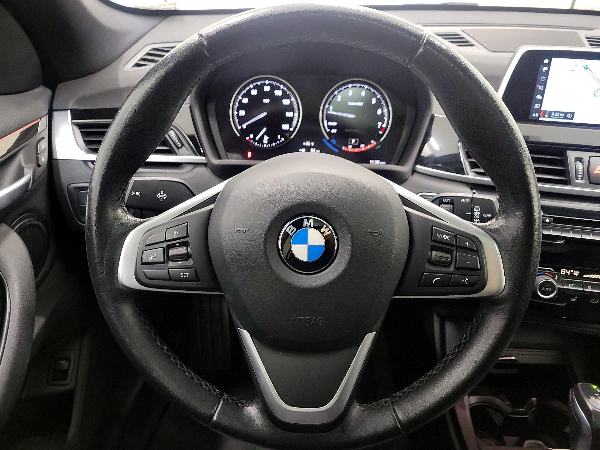 Thumbnail: 2018 BMW X1 - 10