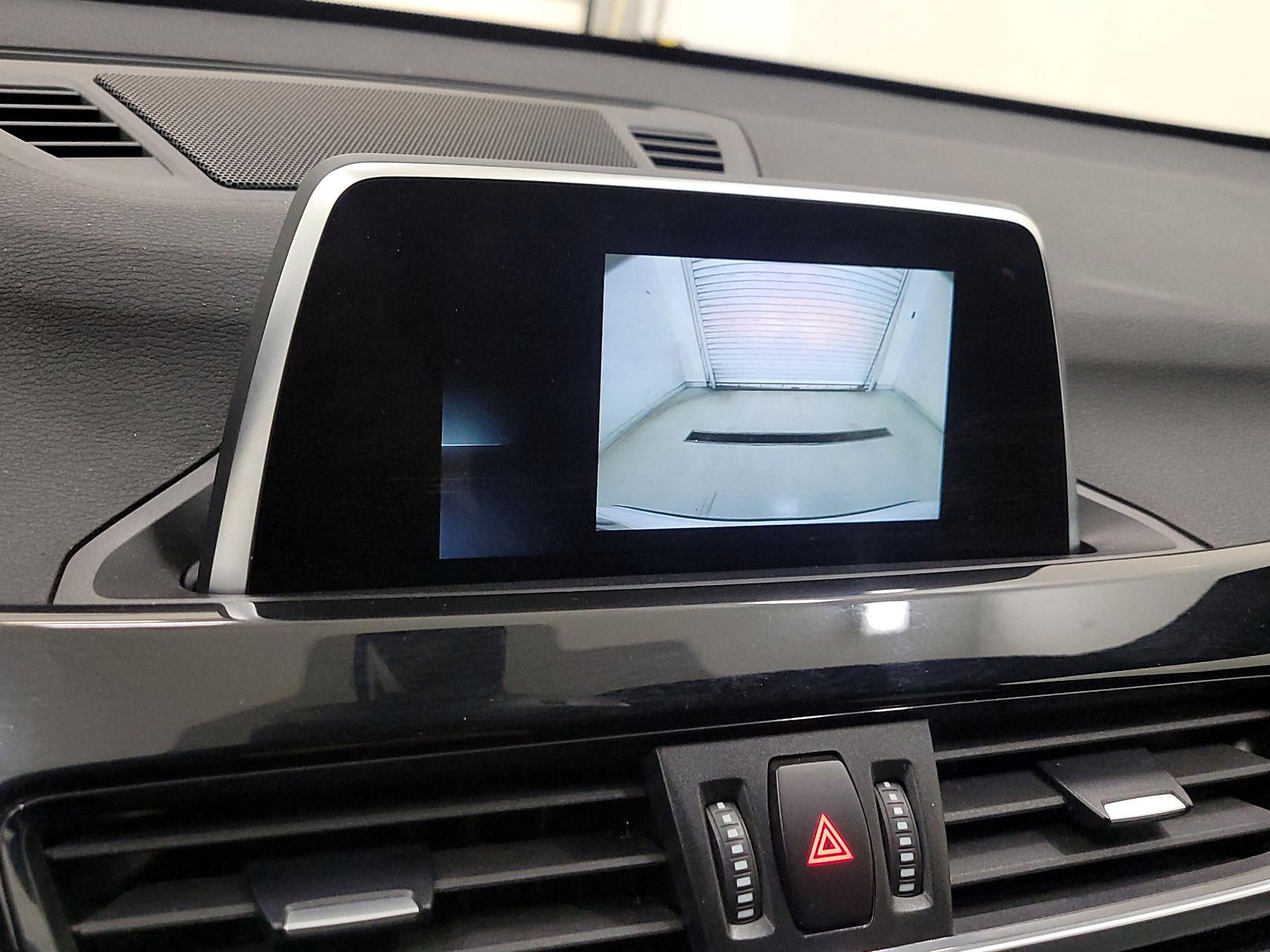 Thumbnail: 2018 BMW X1 - 15