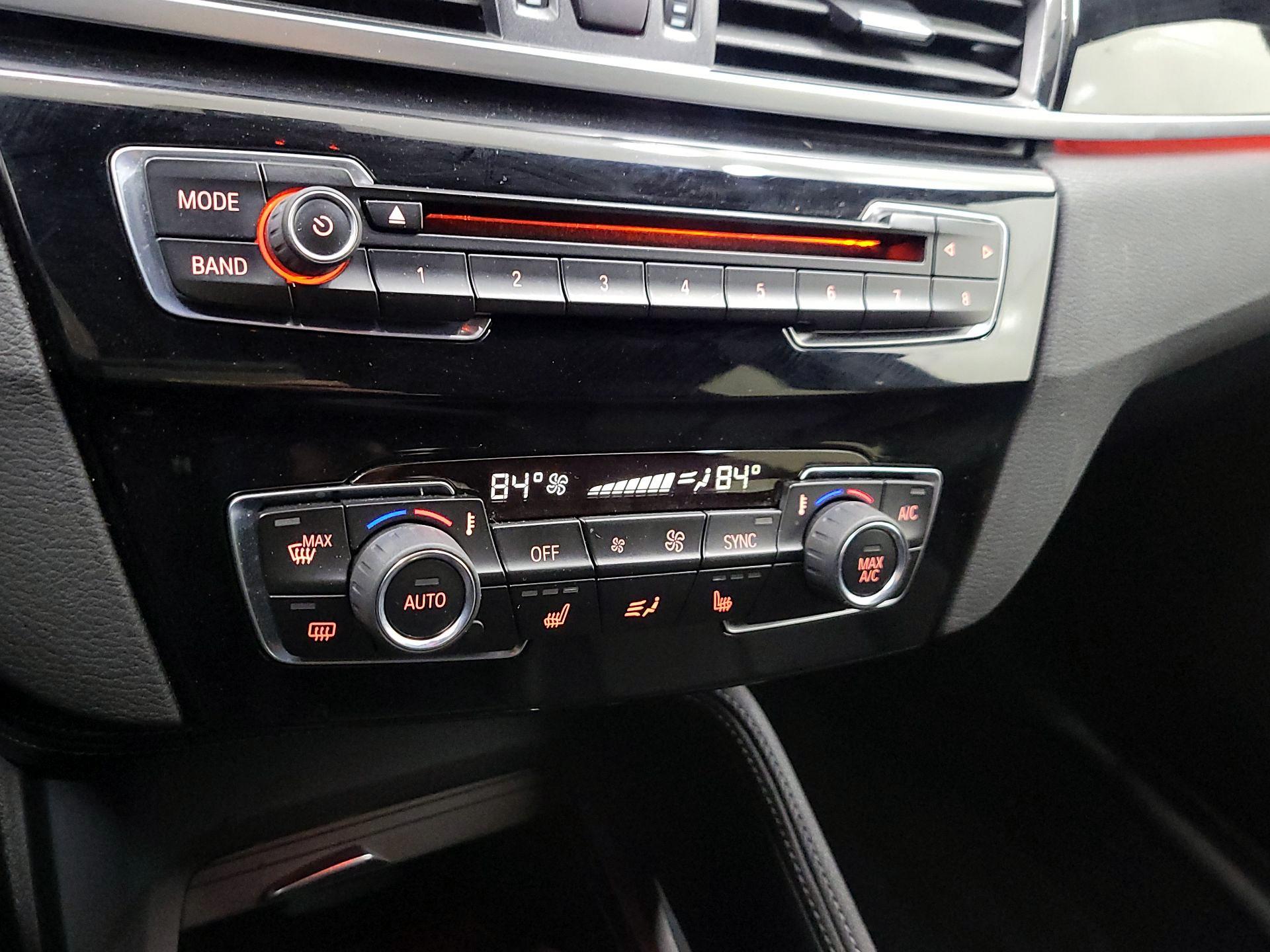 Thumbnail: 2018 BMW X1 - 17