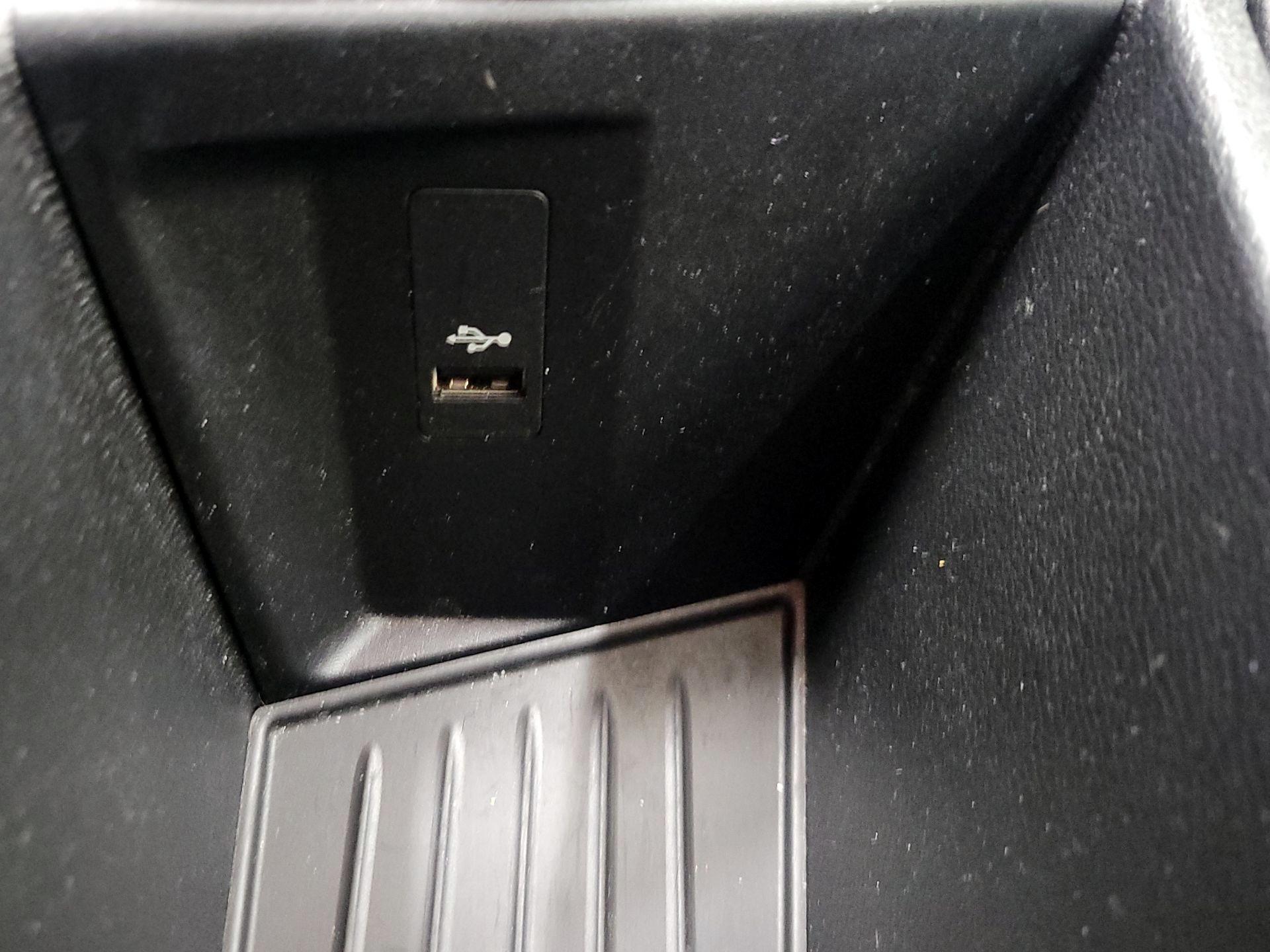 Thumbnail: 2018 BMW X1 - 19