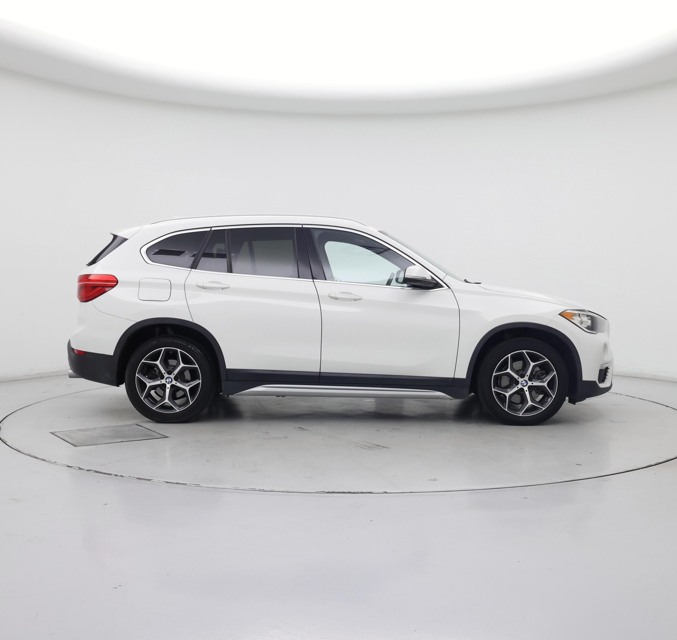 Thumbnail: 2018 BMW X1 - 7