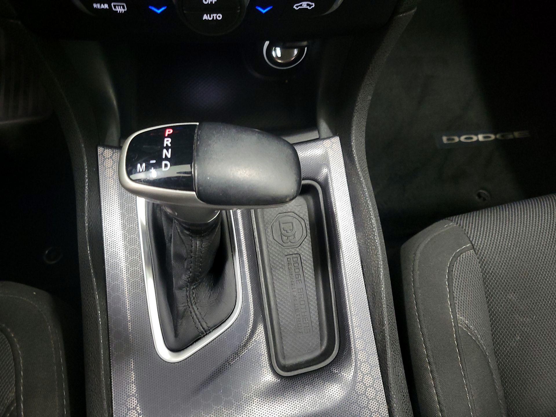 Thumbnail: 2017 Dodge Charger - 16