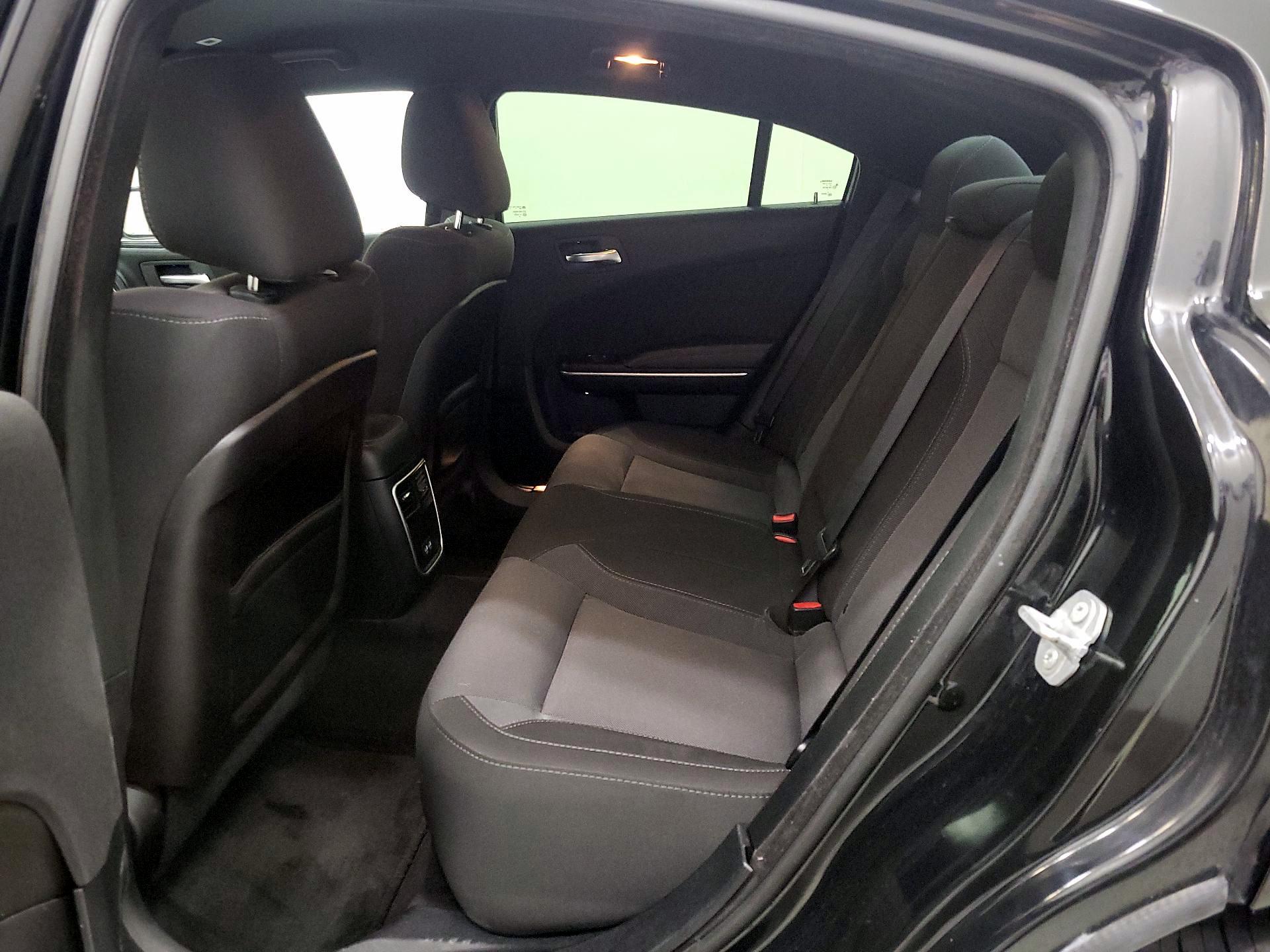 Thumbnail: 2017 Dodge Charger - 18