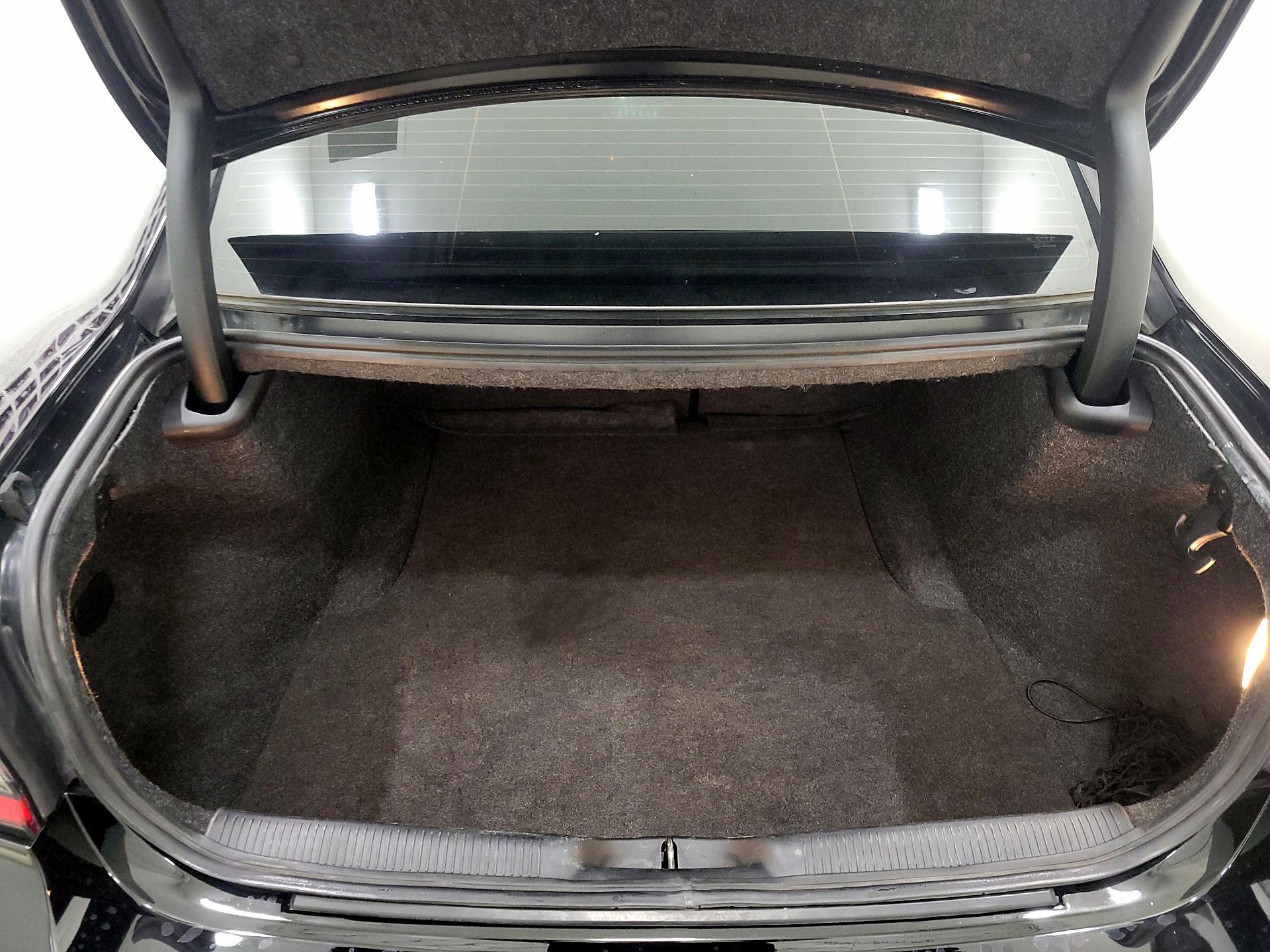 Thumbnail: 2017 Dodge Charger - 19