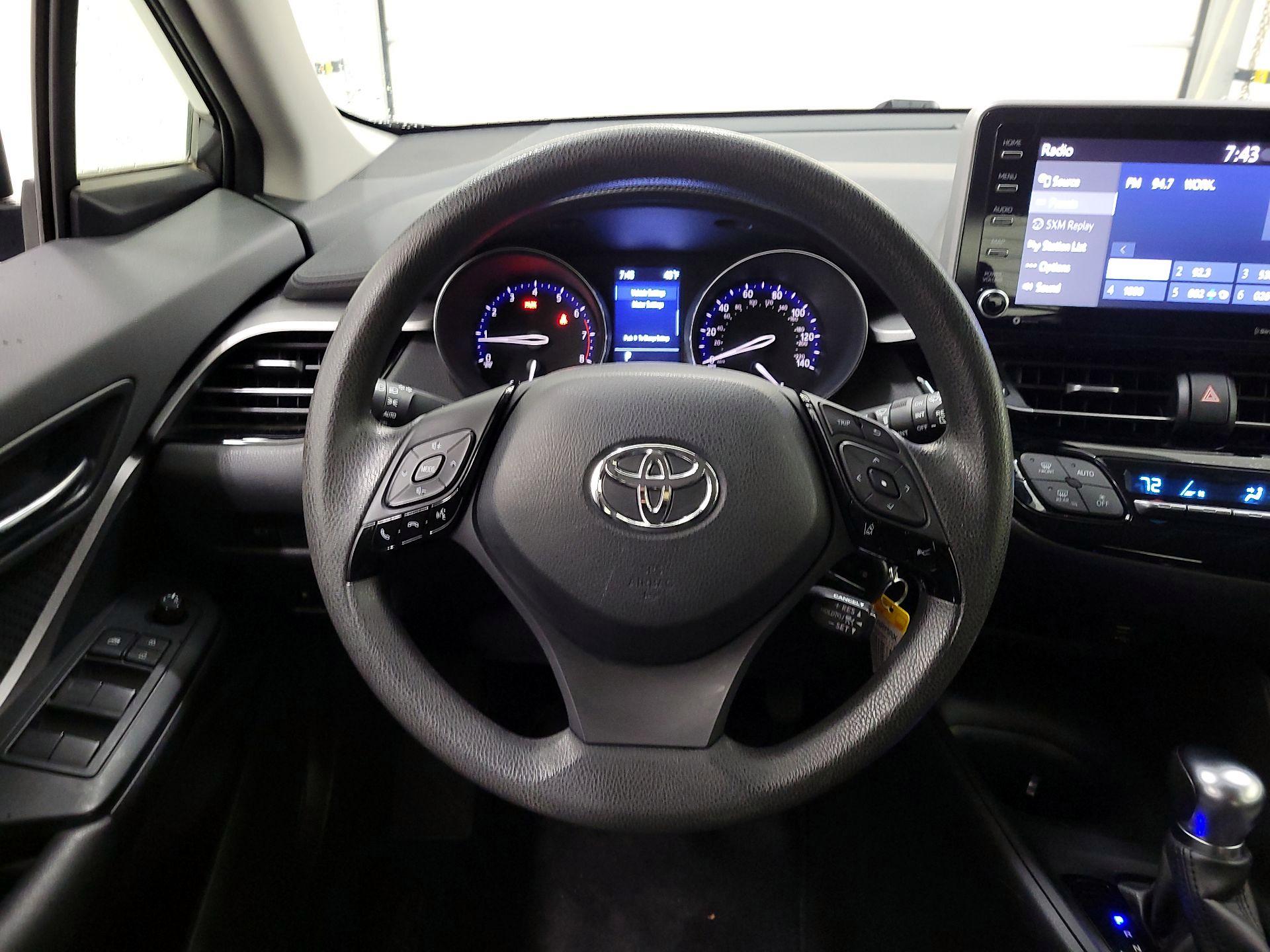 Thumbnail: 2021 Toyota C-HR - 10