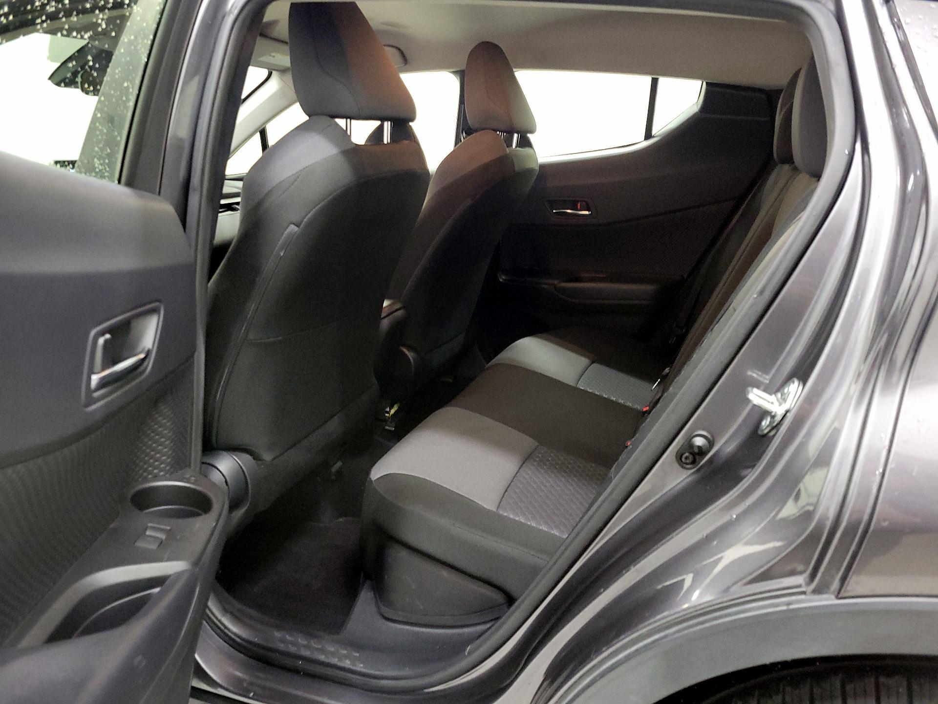 Thumbnail: 2021 Toyota C-HR - 18