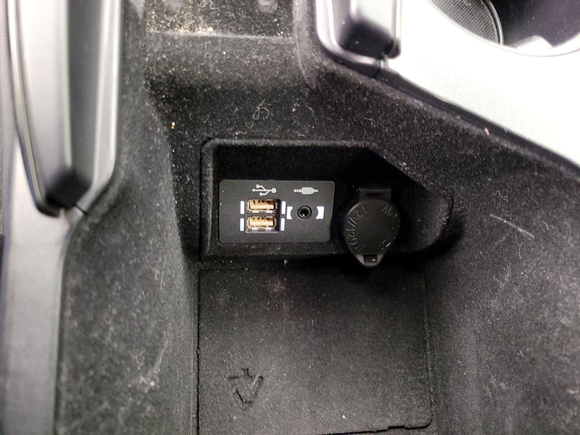 Thumbnail: 2024 Lexus IS - 18