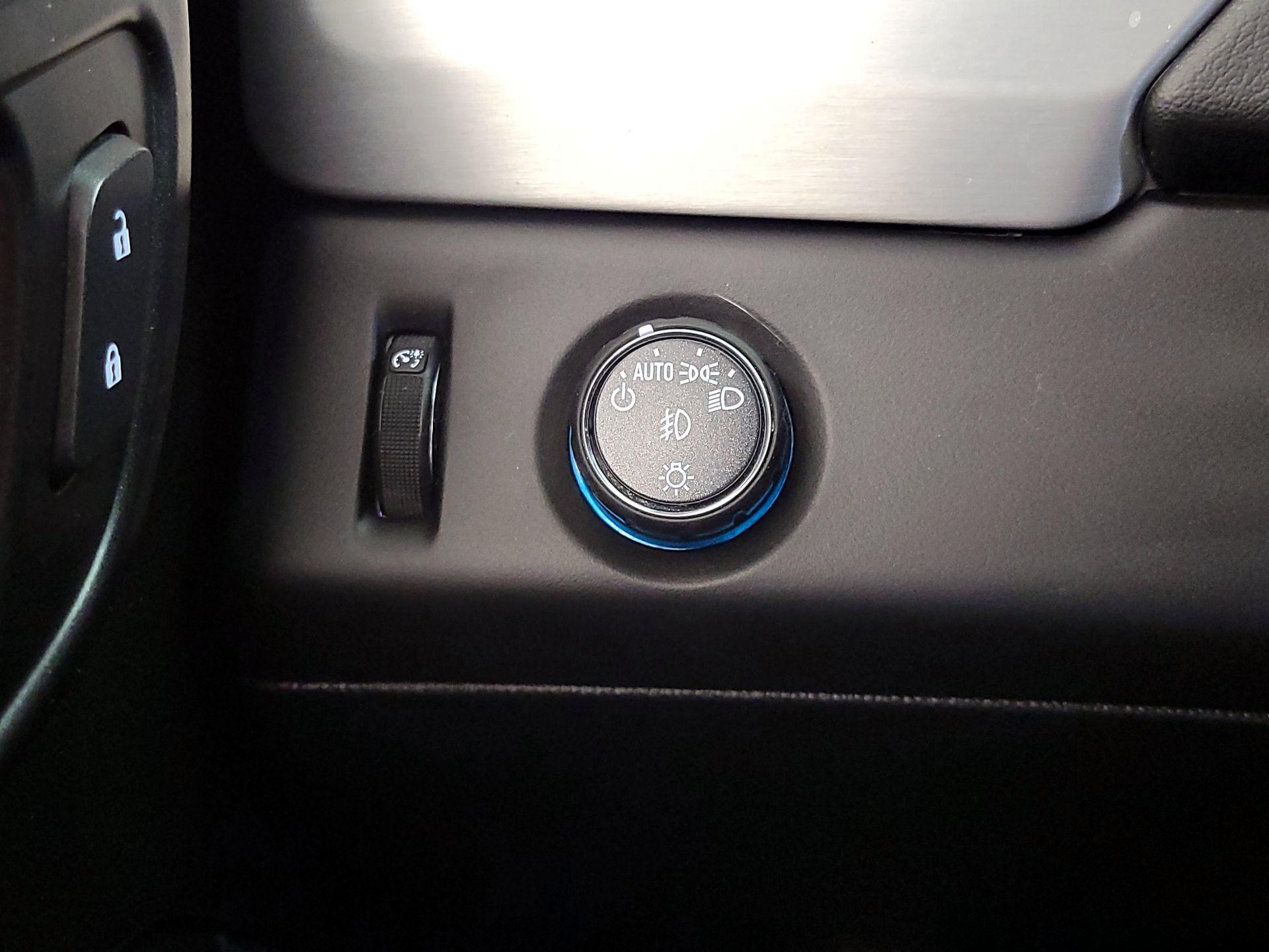 Thumbnail: 2020 GMC Yukon XL - 13