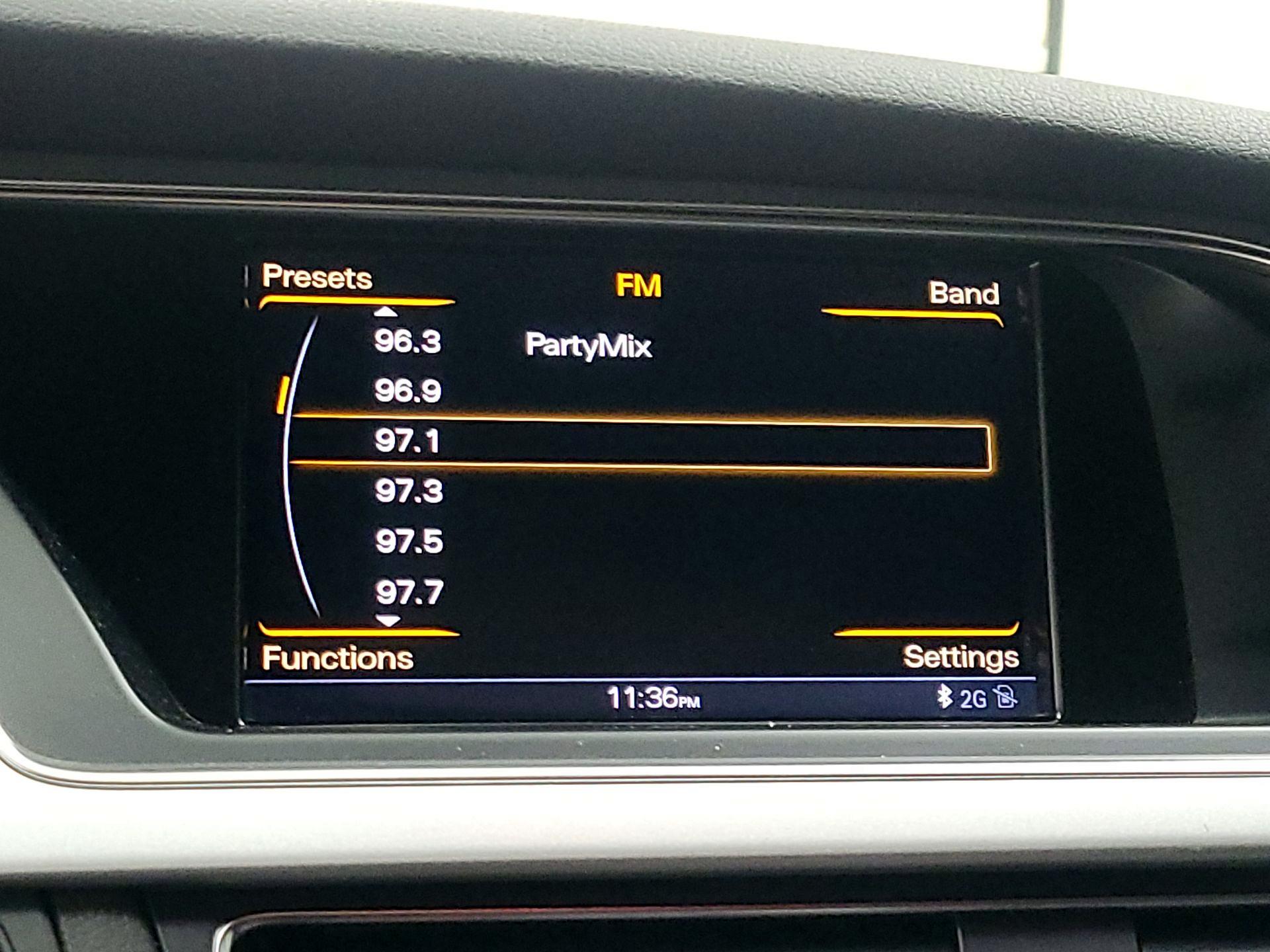 Thumbnail: 2015 Audi S5 - 16