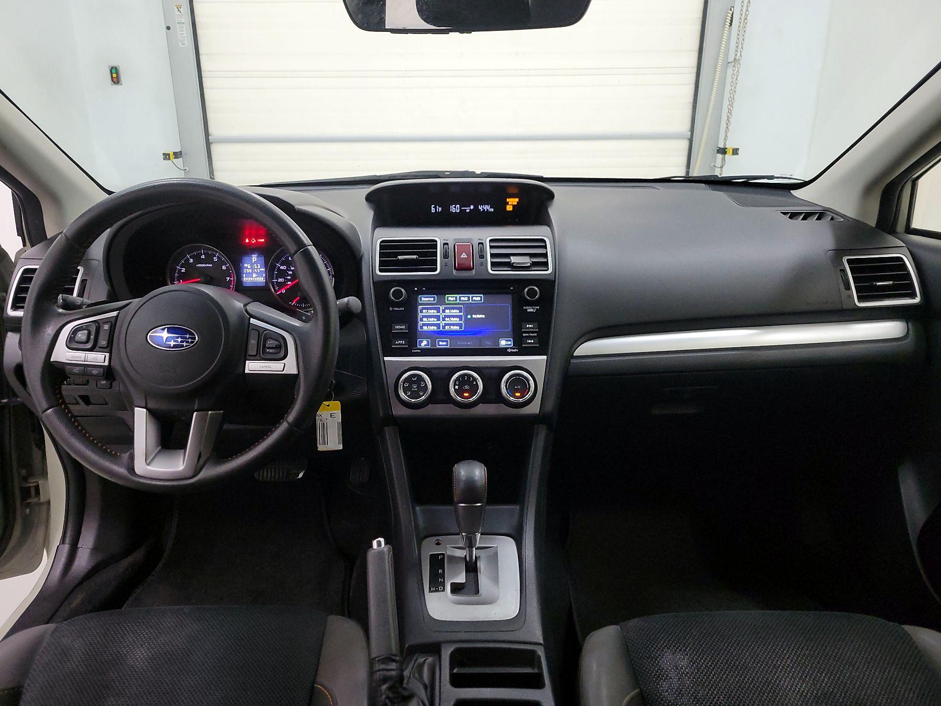 Thumbnail: 2017 Subaru Crosstrek - 9