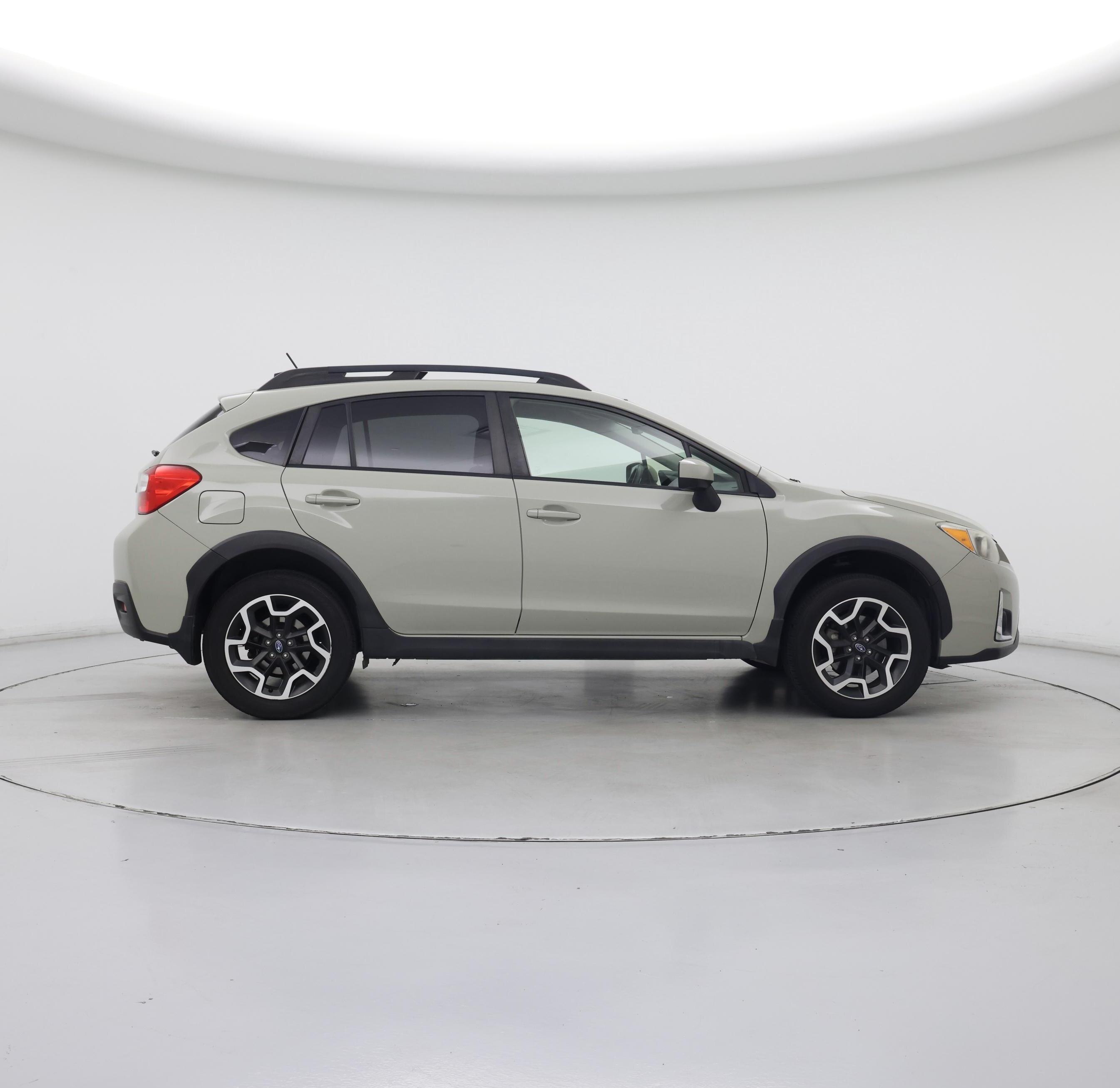 Thumbnail: 2017 Subaru Crosstrek - 7