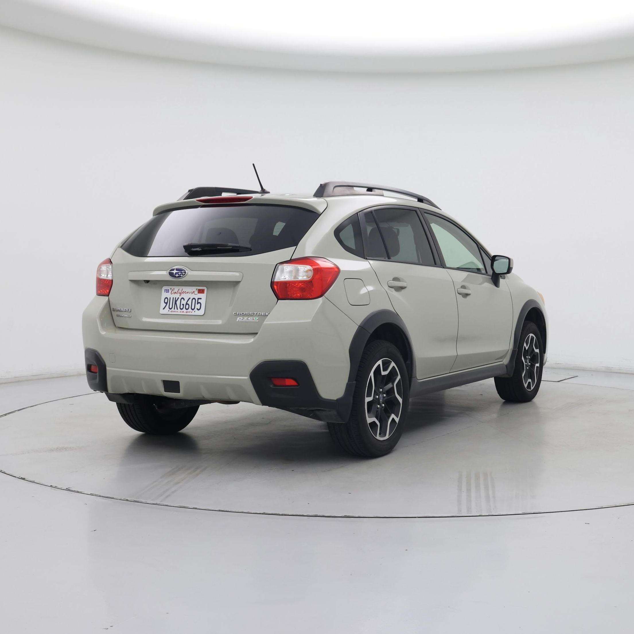 Thumbnail: 2017 Subaru Crosstrek - 8