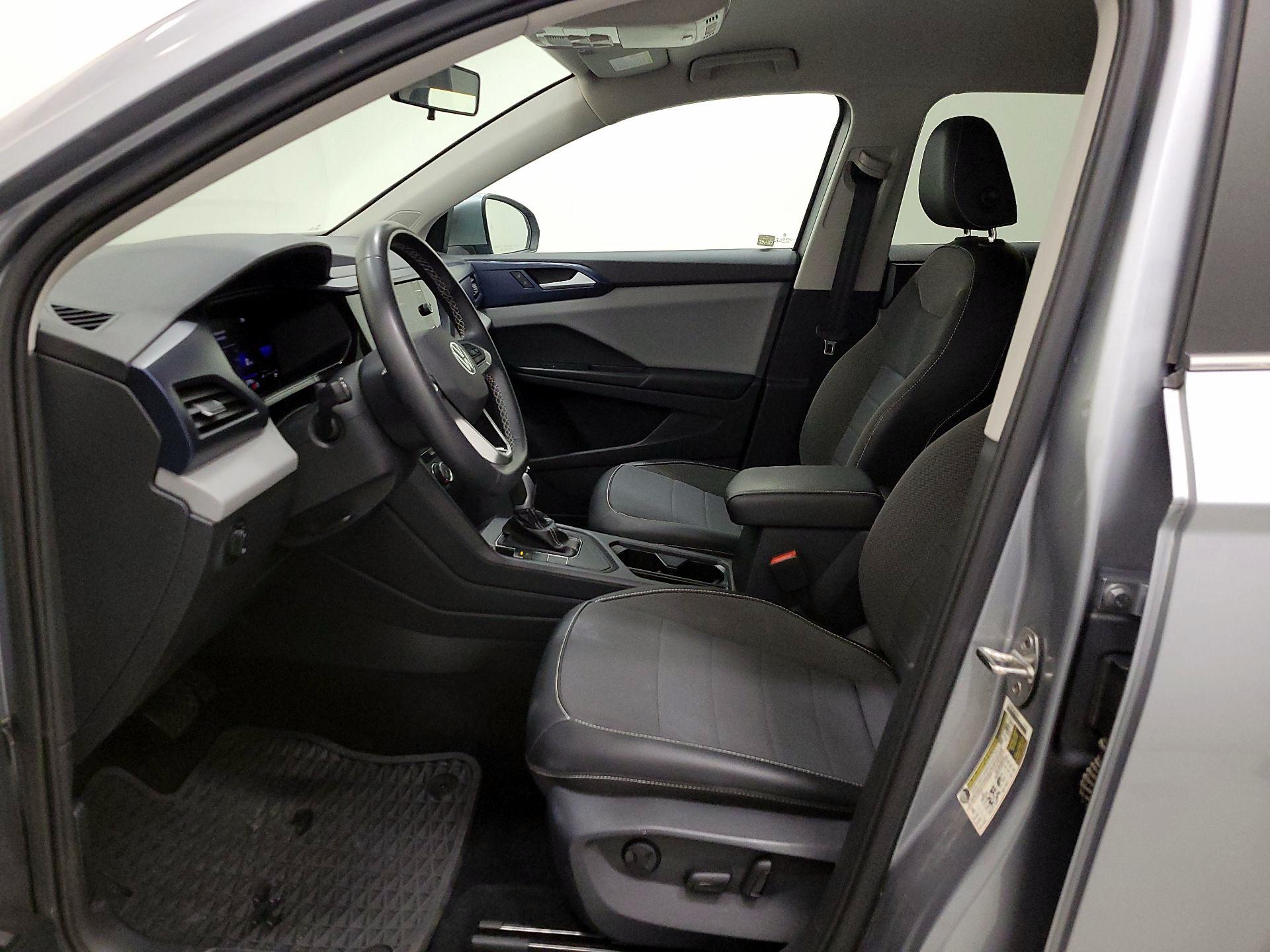 Thumbnail: 2022 Volkswagen Taos - 11