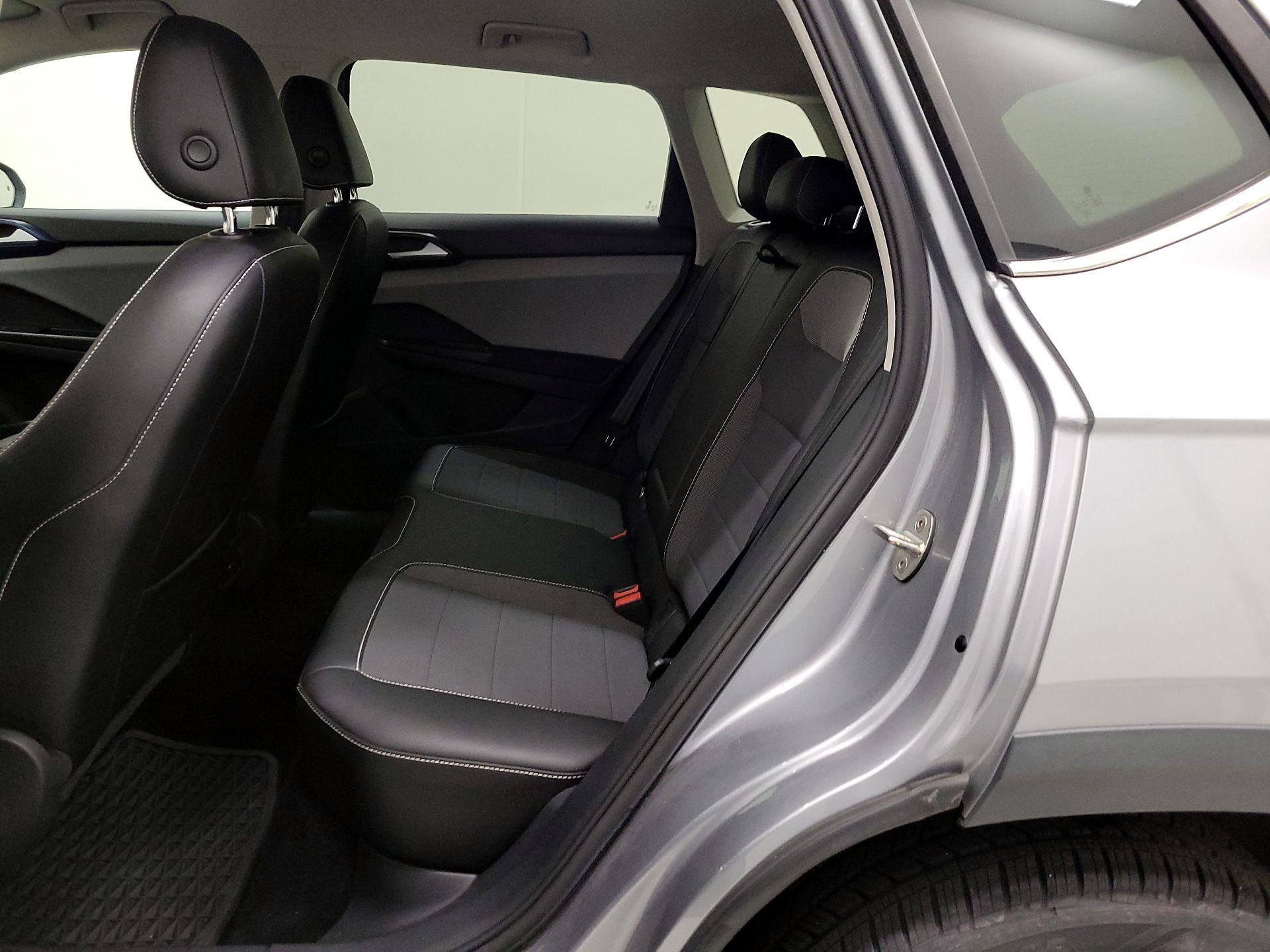 Thumbnail: 2022 Volkswagen Taos - 19