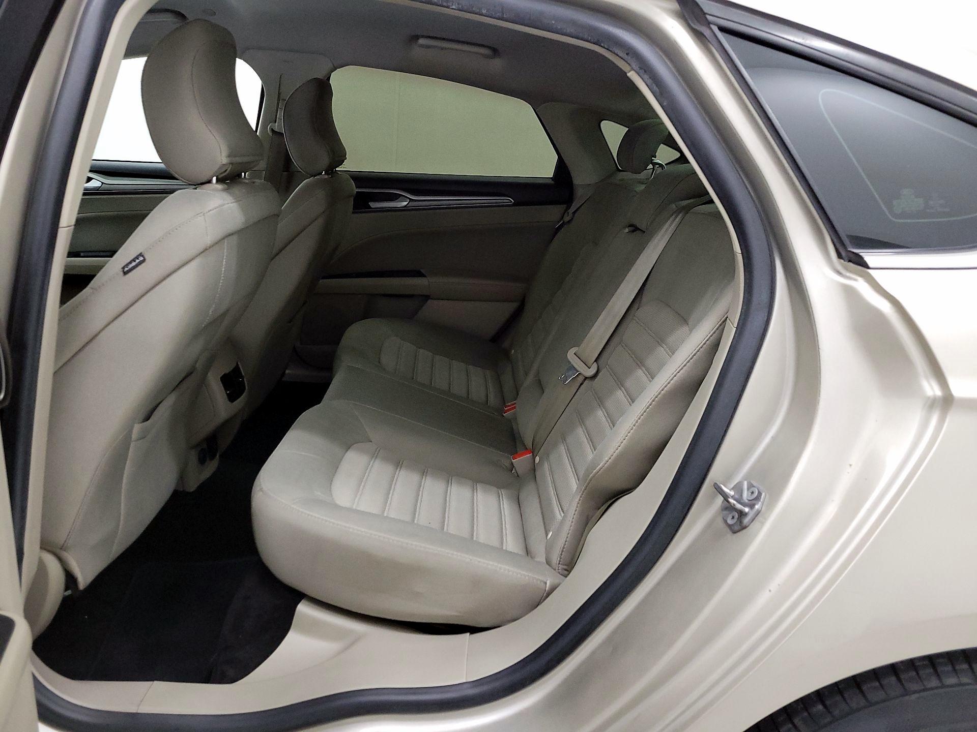 Thumbnail: 2018 Ford Fusion - 19