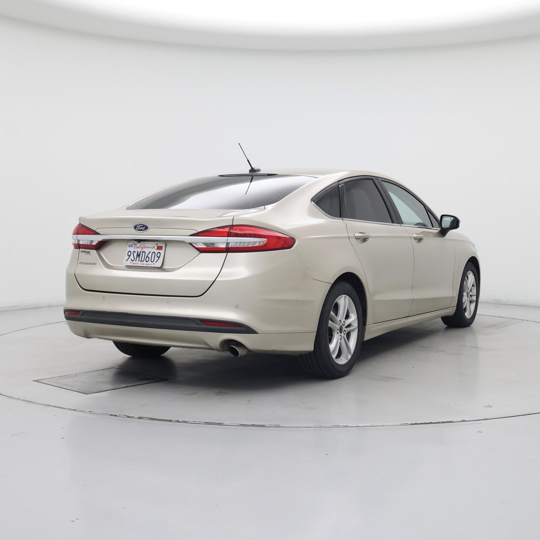 Thumbnail: 2018 Ford Fusion - 8