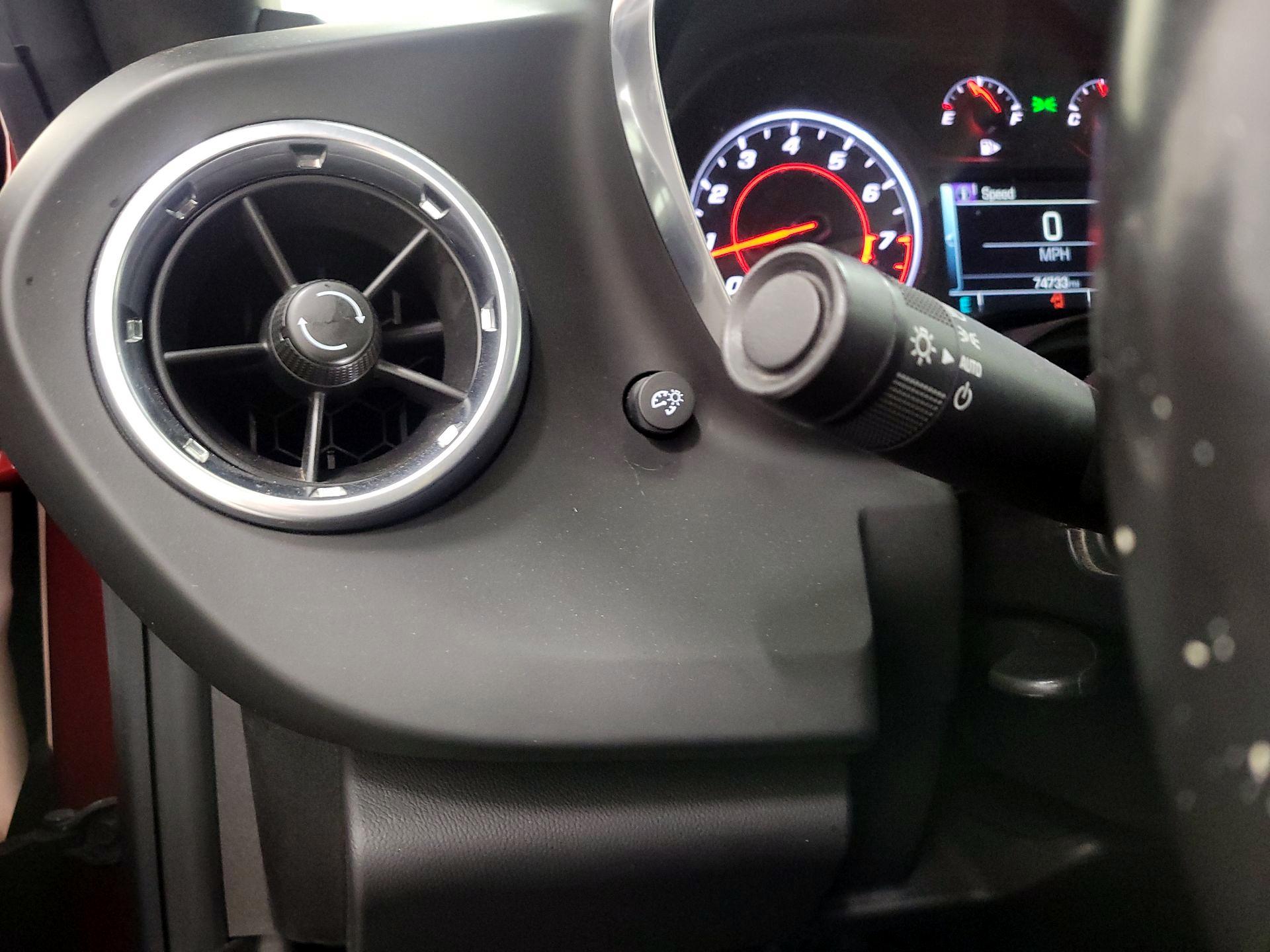 Thumbnail: 2017 Chevrolet Camaro - 13