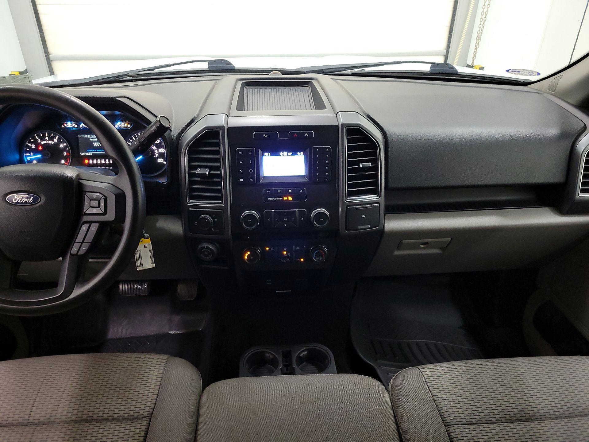 Thumbnail: 2018 Ford F-150 - 9